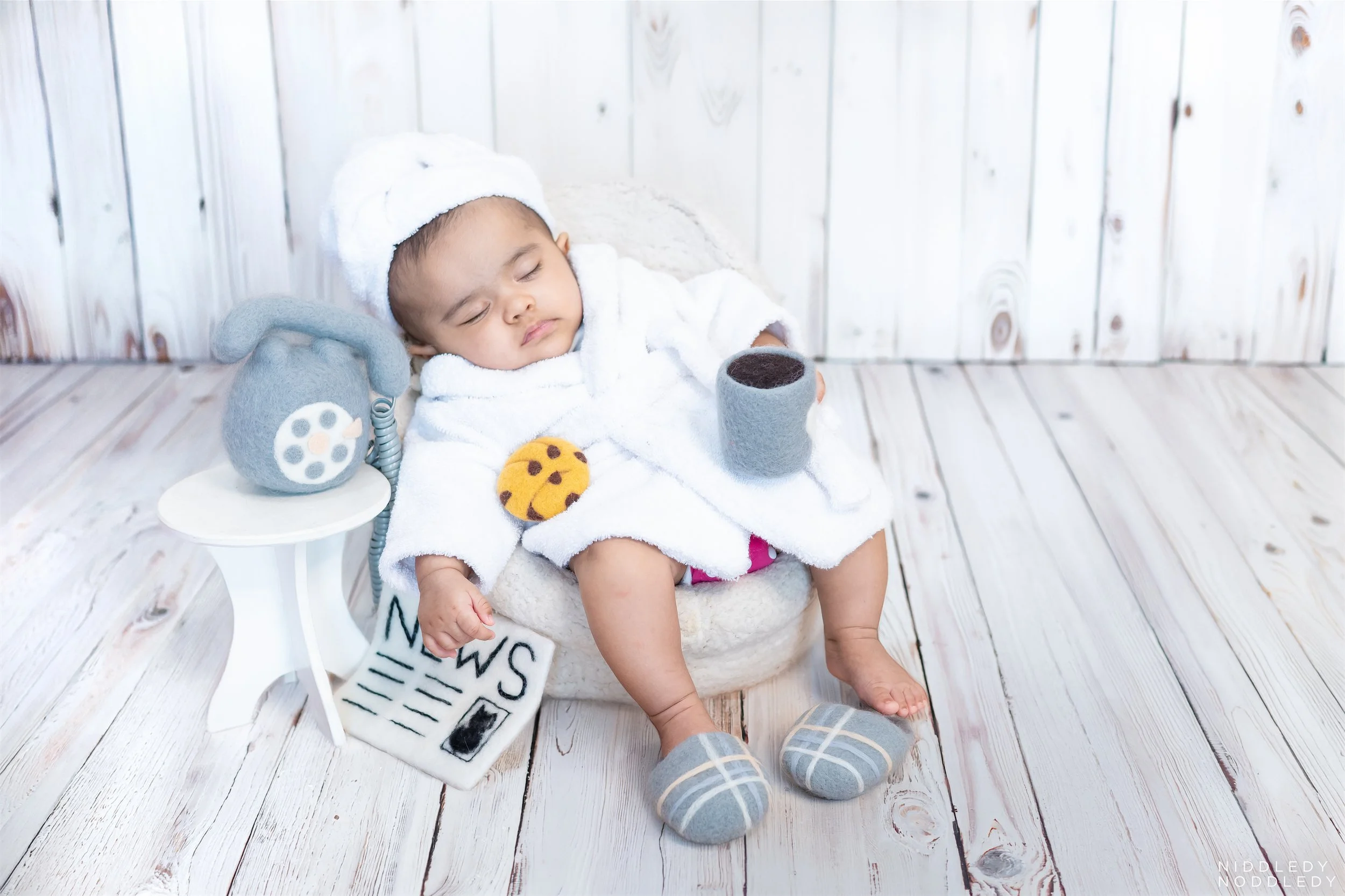 Adhuna Newborn Baby Photoshoot ❤ NiddledyNoddledy.com ~ Bumps to Babies Photographer, Kolkata - 08.jpg
