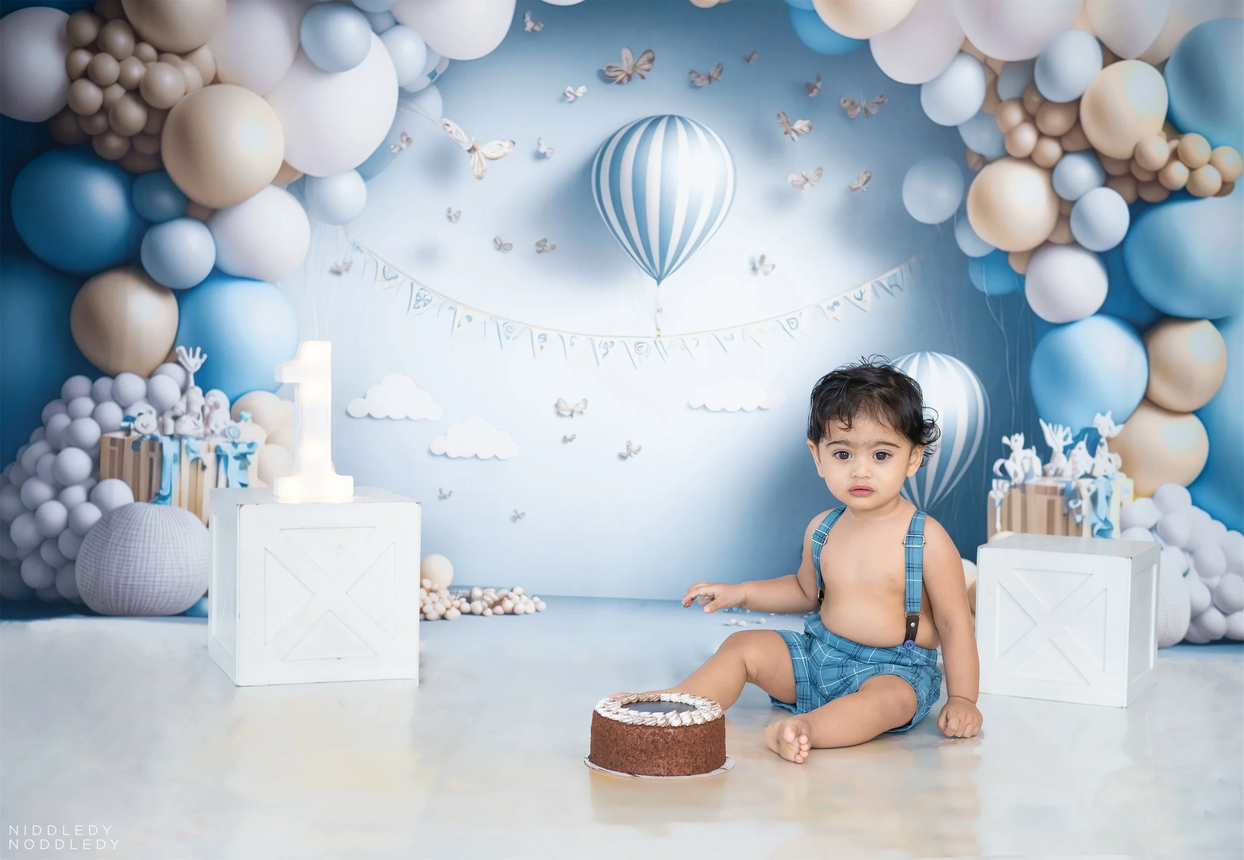 Daiwik+Baby+Cakesmash+Photoshoot+❤+NiddledyNoddledy.com+~+Bumps+to+Babies+Photographer,+Kolkata+-+21.jpg