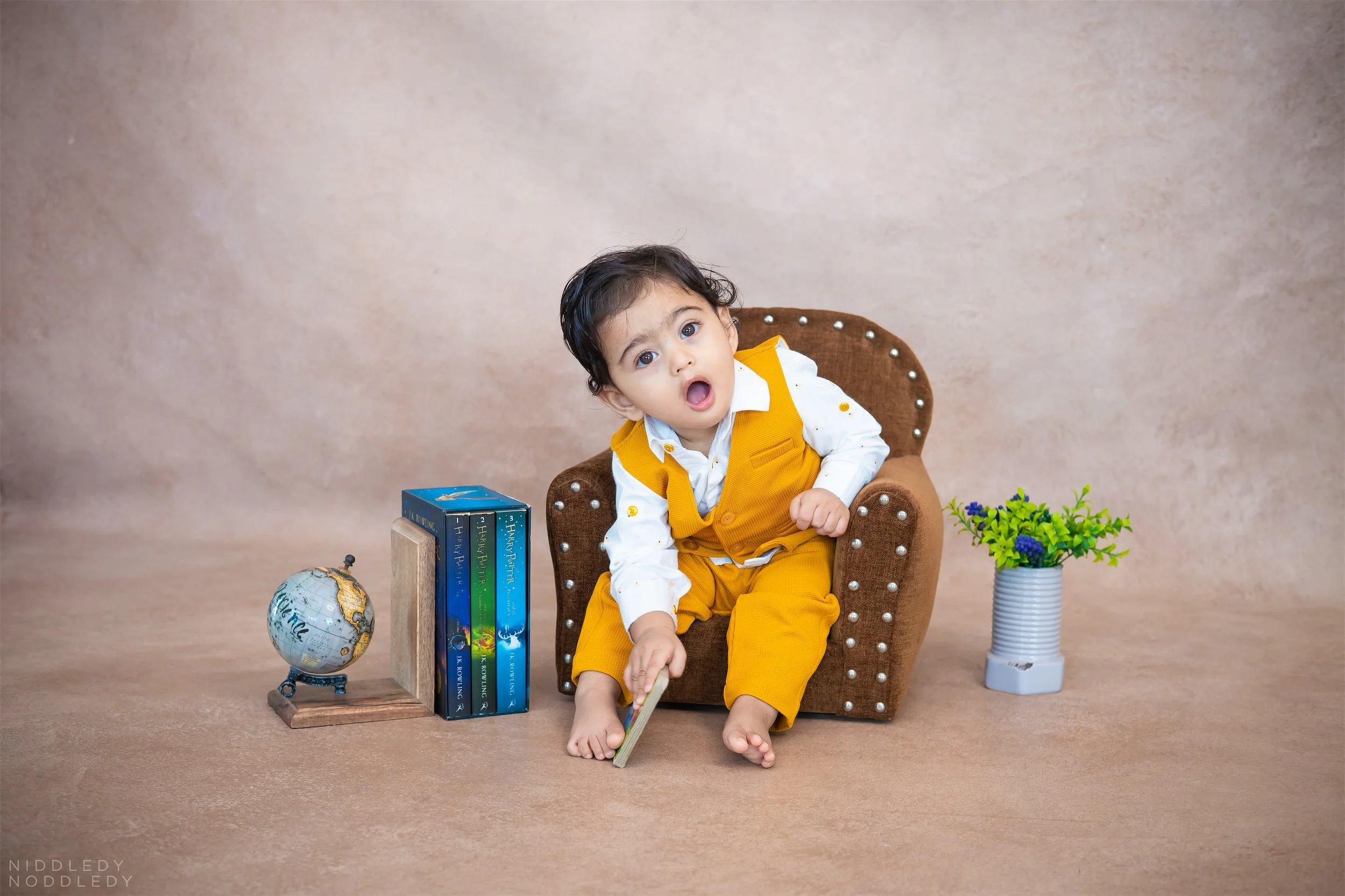Daiwik+Baby+Cakesmash+Photoshoot+❤+NiddledyNoddledy.com+~+Bumps+to+Babies+Photographer,+Kolkata+-+13.jpg