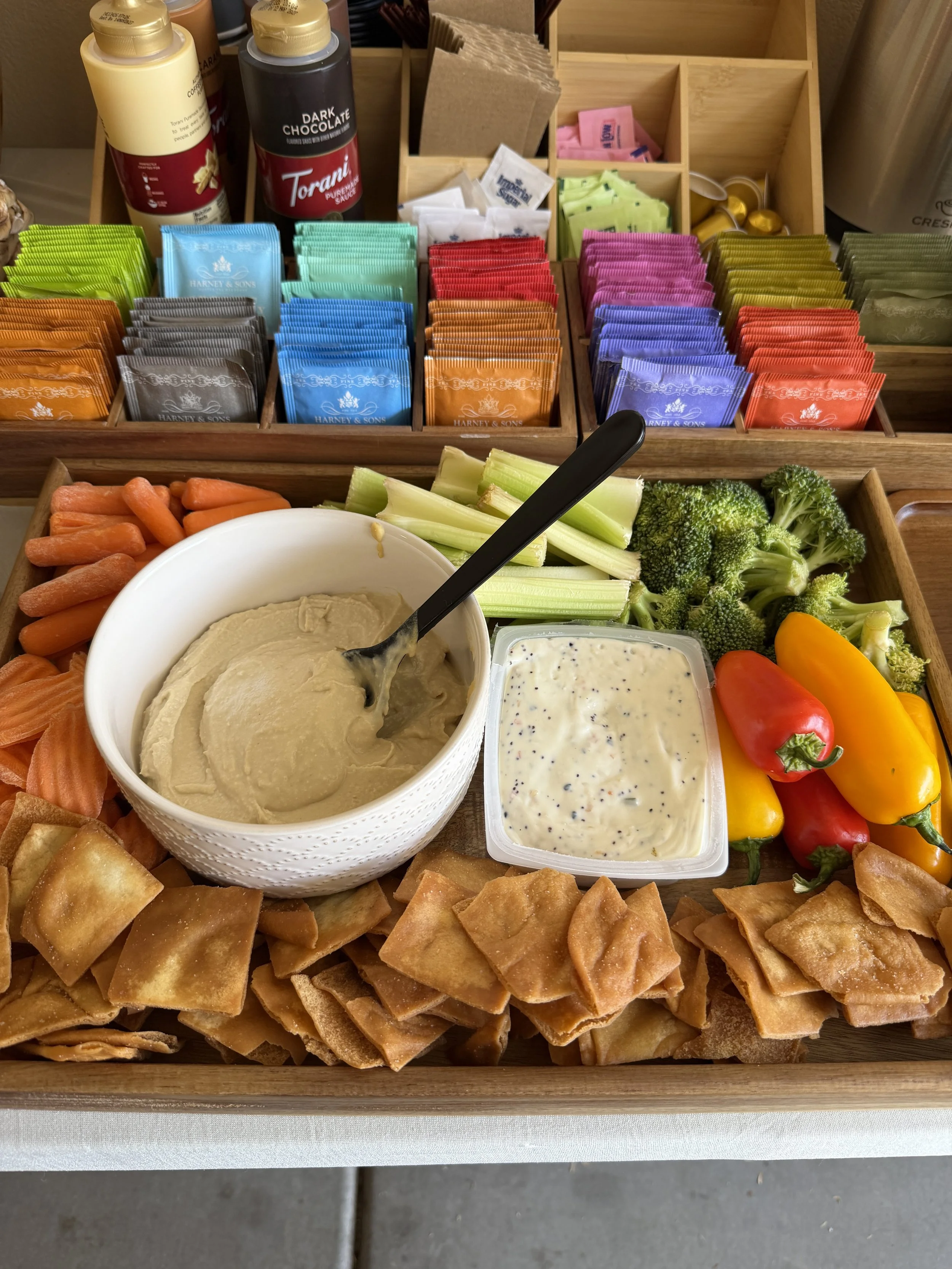 Hummus Platter (freshly made hummus)