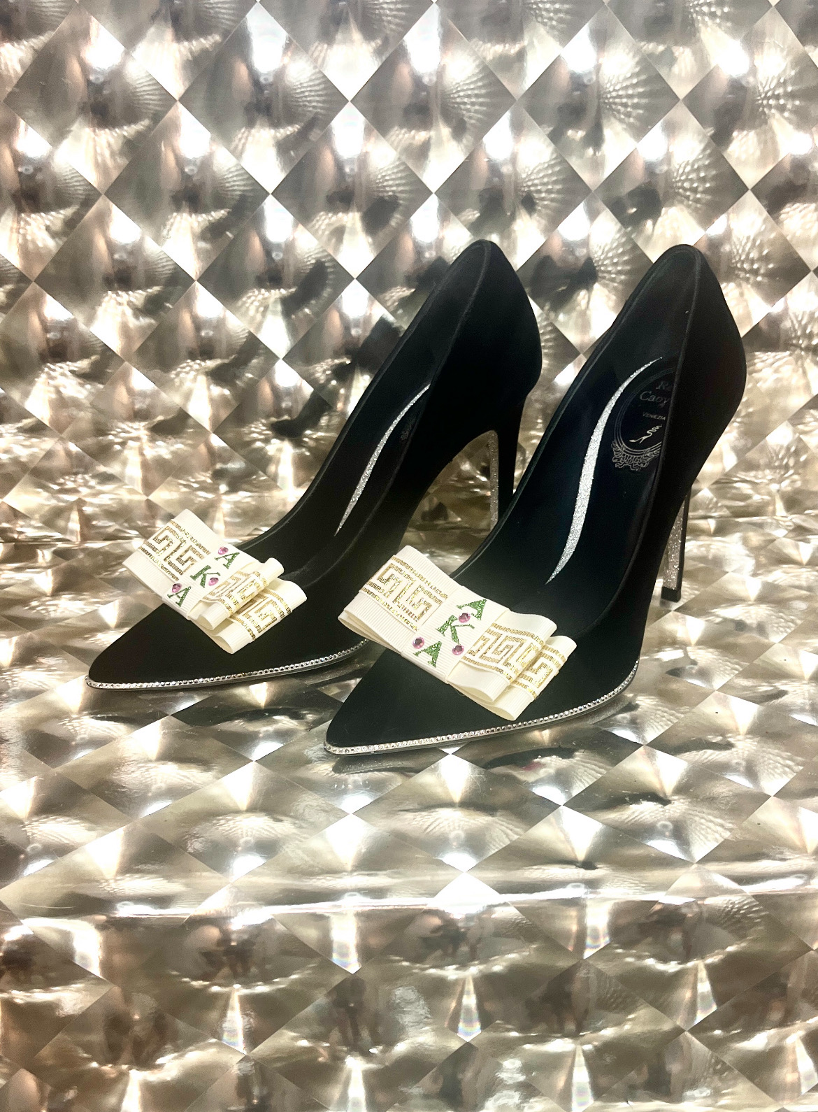 Elegant Embellished Shoe Bows