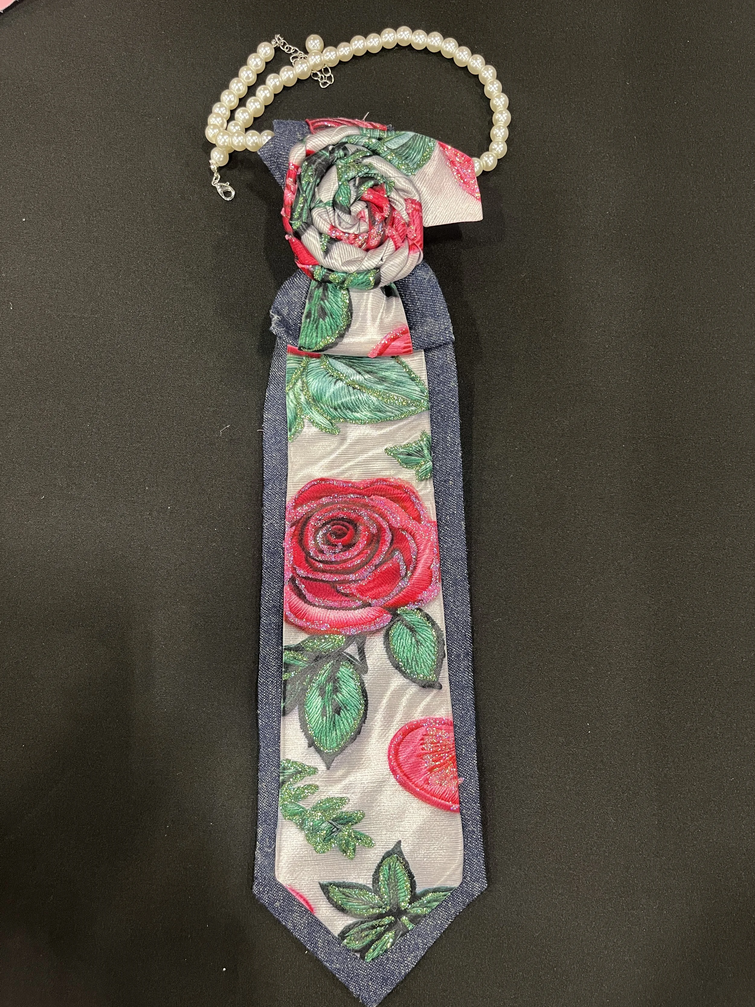 Rose Elegance Embroidered Neck tie