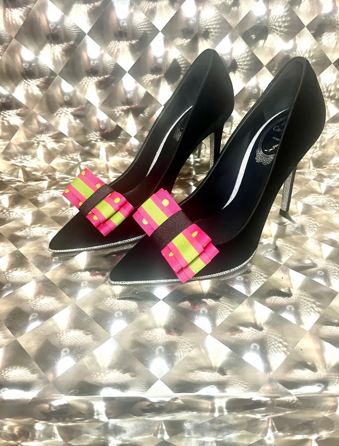 Vibrant Bow Luxe Shoe Bows