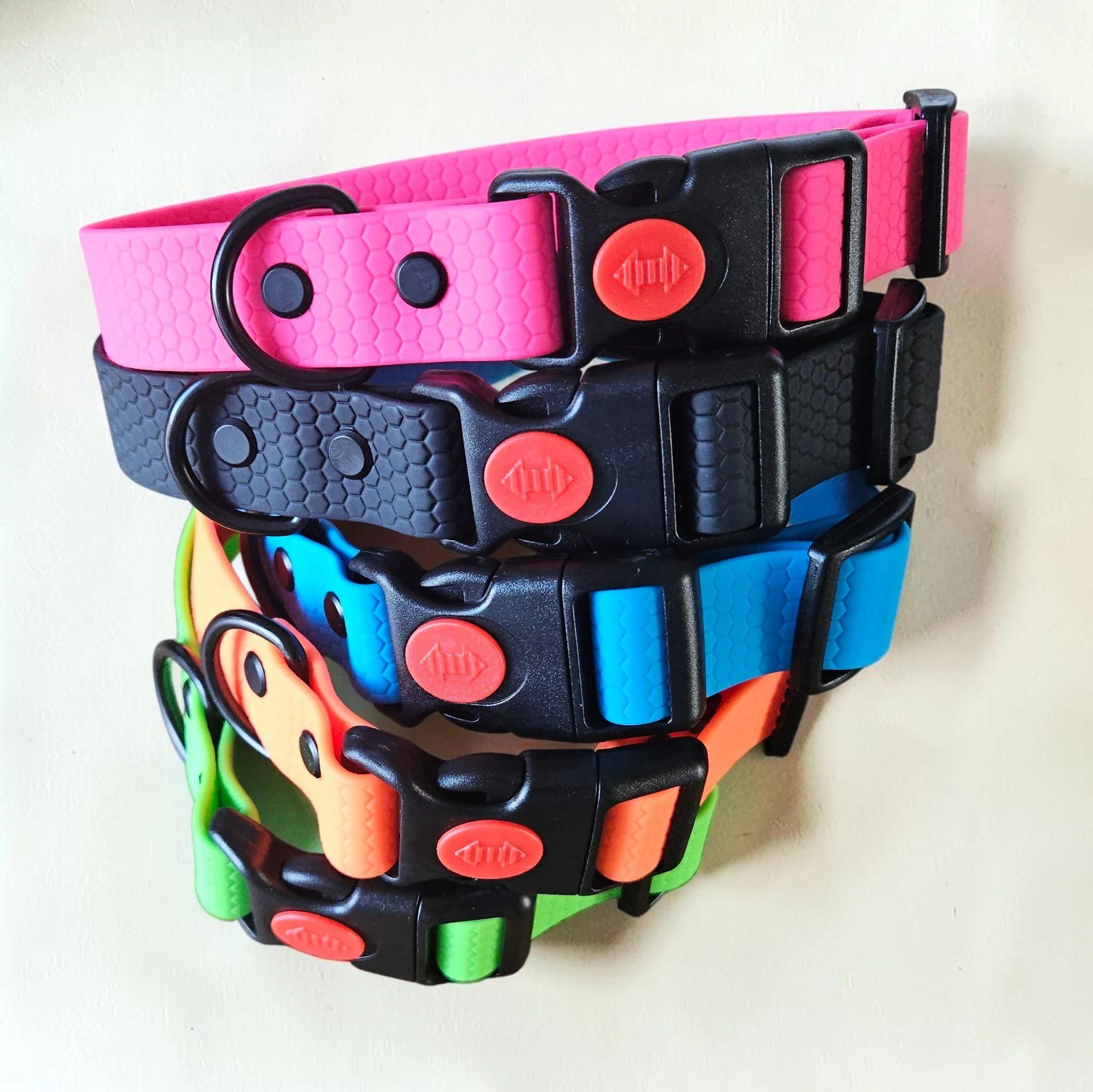 Waterproof Dog Collar | Lockable Side Release Buckle | 25mm Width | Choice of Colour & Size