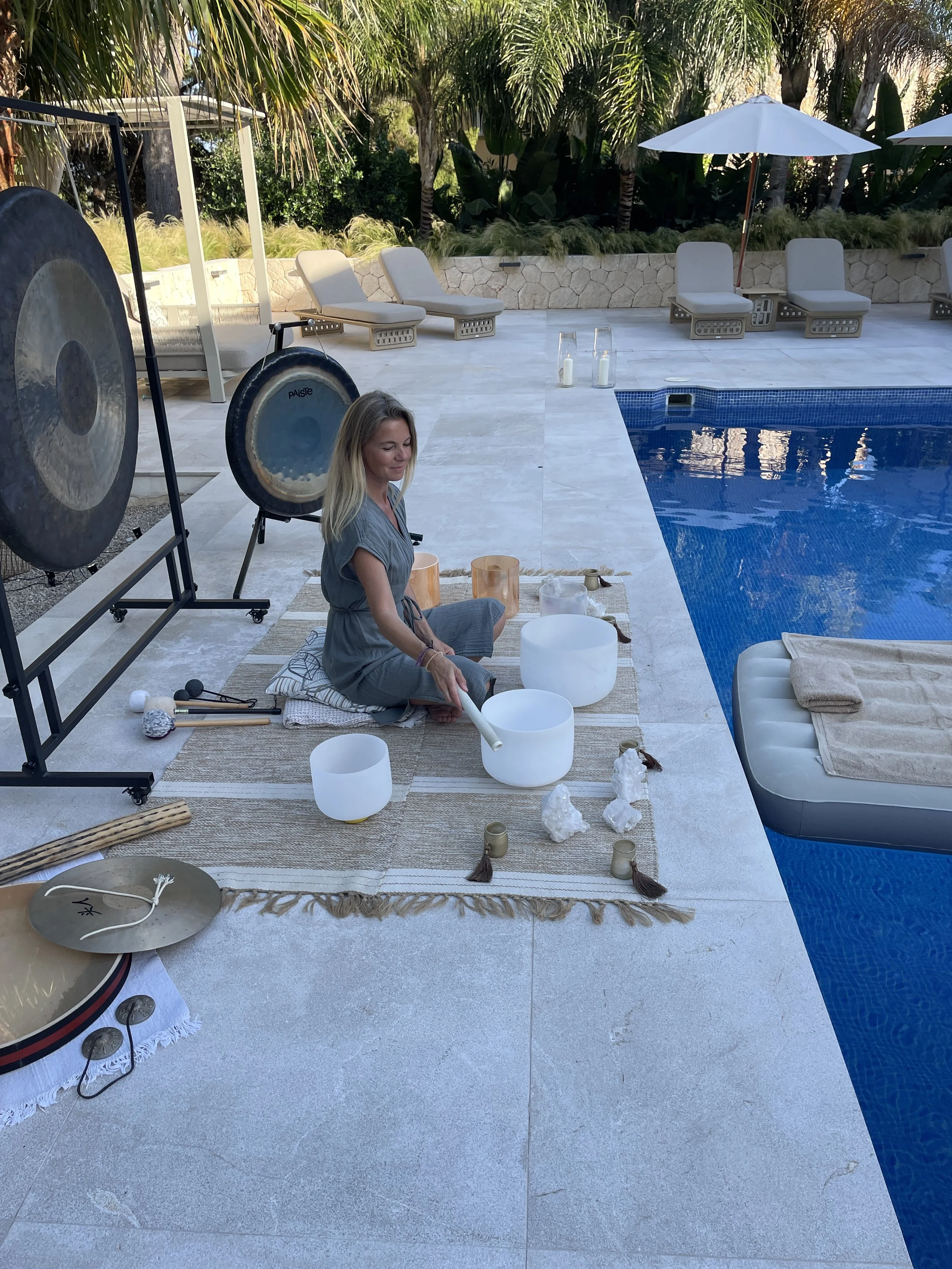 Your bespoke yoga retreat in Mallorca - Yoga, Sound Meditation, Astrology.
