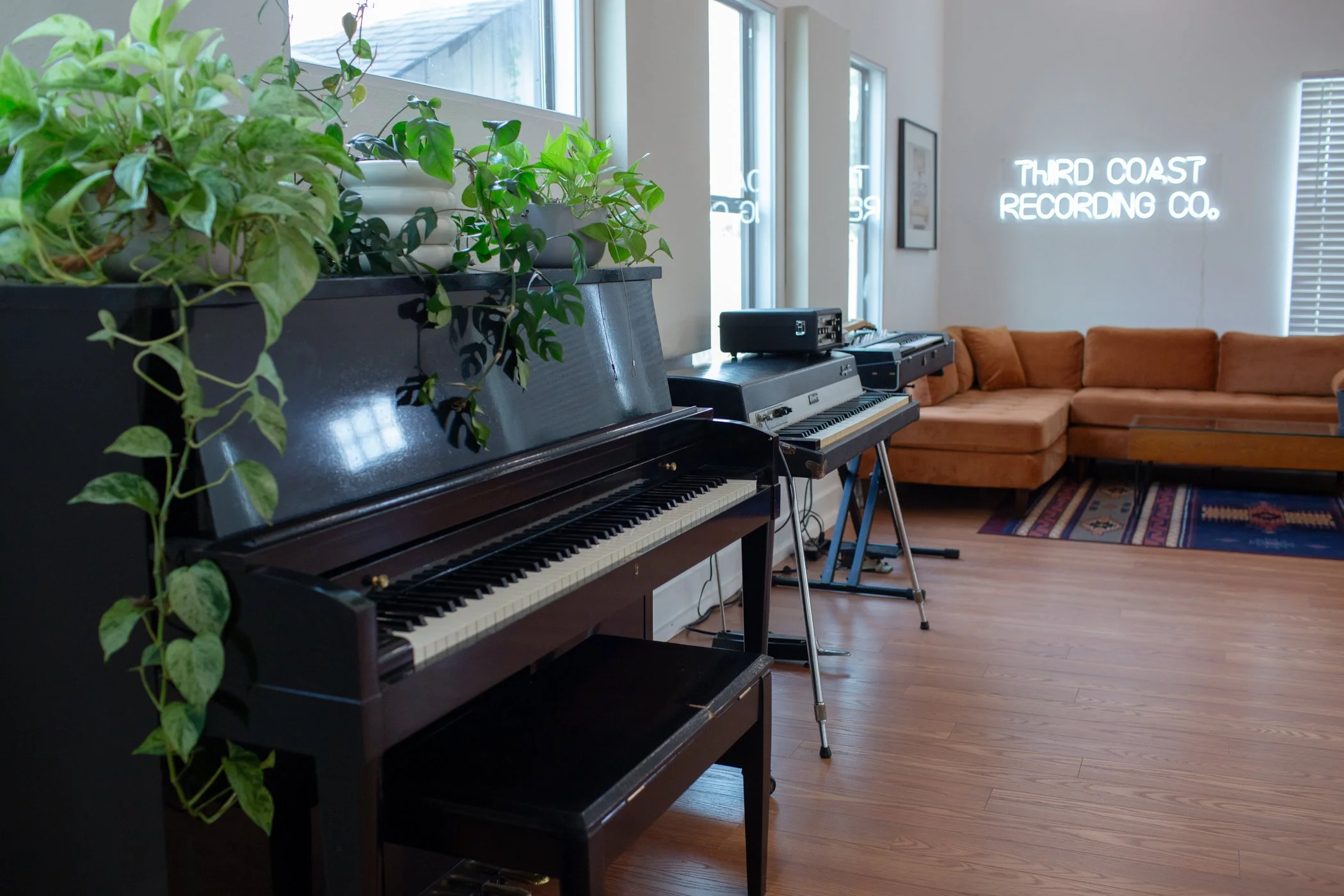 Our live room features an incredible selection of new and vintage instruments. Our 1975 Baldwin Hamilton can be heard on many of our recent recordings as well as our 1975 Fender Rhodes and late 1960's combo organ by Yamaha.