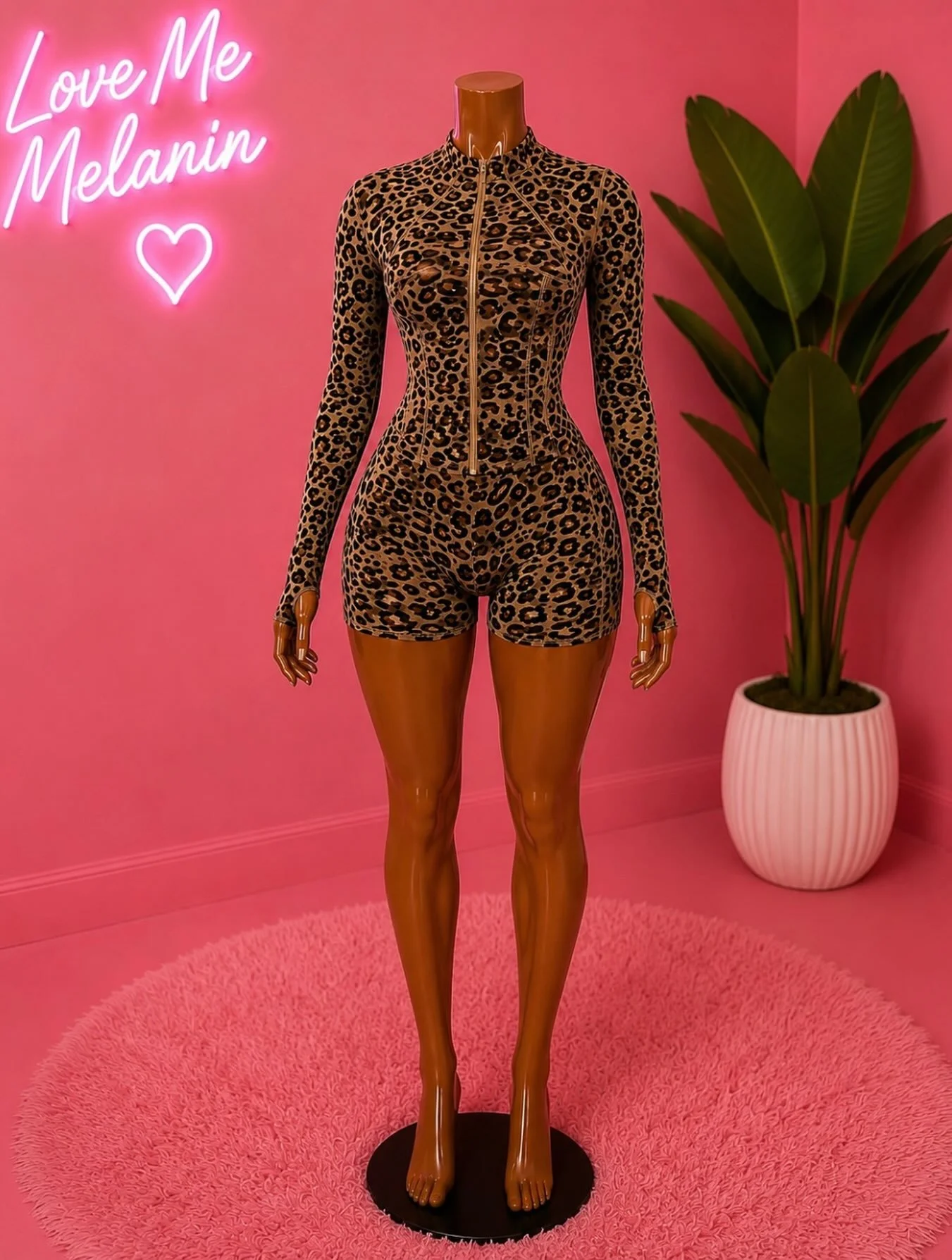 Wild, bold, and impossible to ignore. 🐆✨

Made for the days you want your outfit to do all the talking.

Coming Soon. 🤎

#ComingSoon #BoutiqueStyle #WomenFashion #OOTD #LeopardPrint