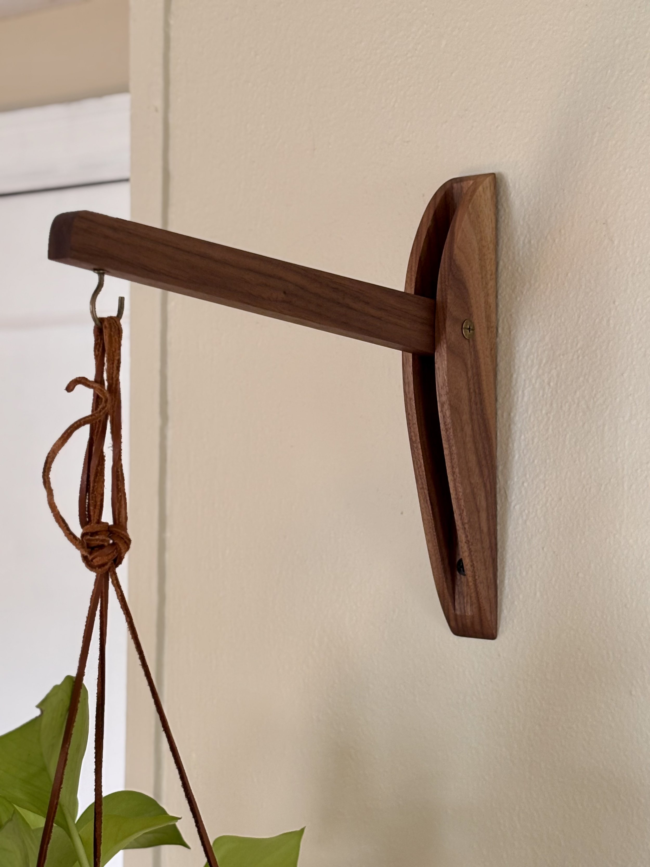 Perch Wall Hanger