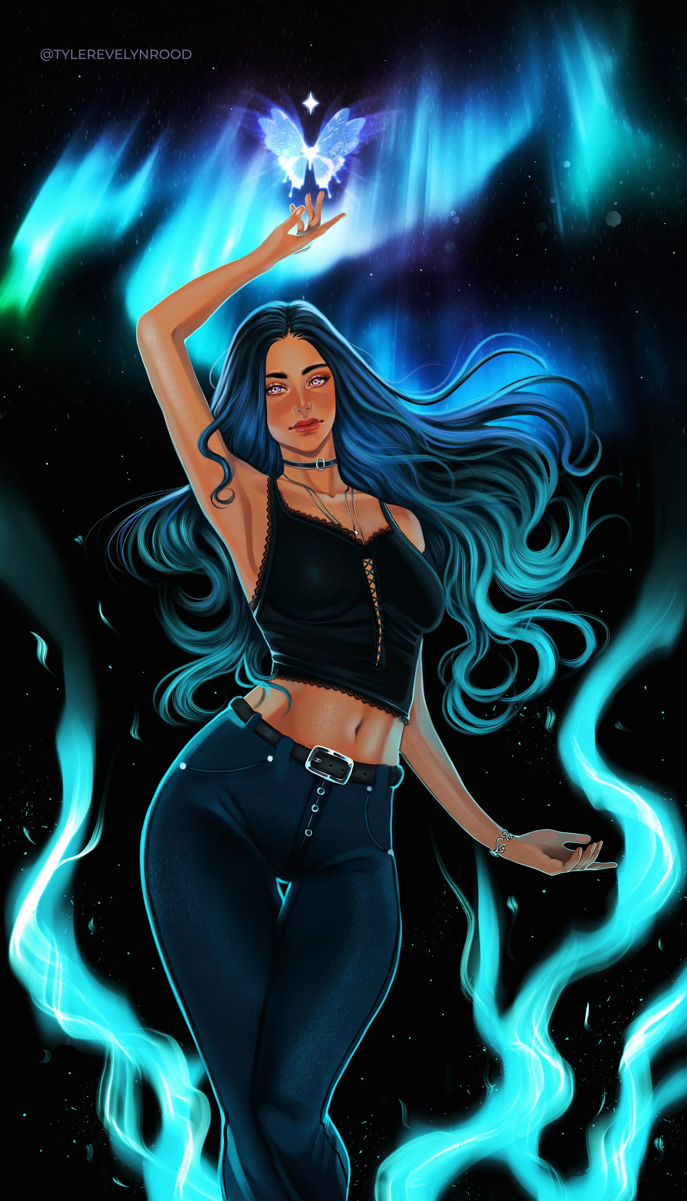 Una ilustración de una mujer con cabello azul oscuro, vestida con un top negro y pantalones ajustados, rodeada de destellos y fuego azul brillante, en un fondo de cielo estrellado con una mariposa luminosa en la mano.