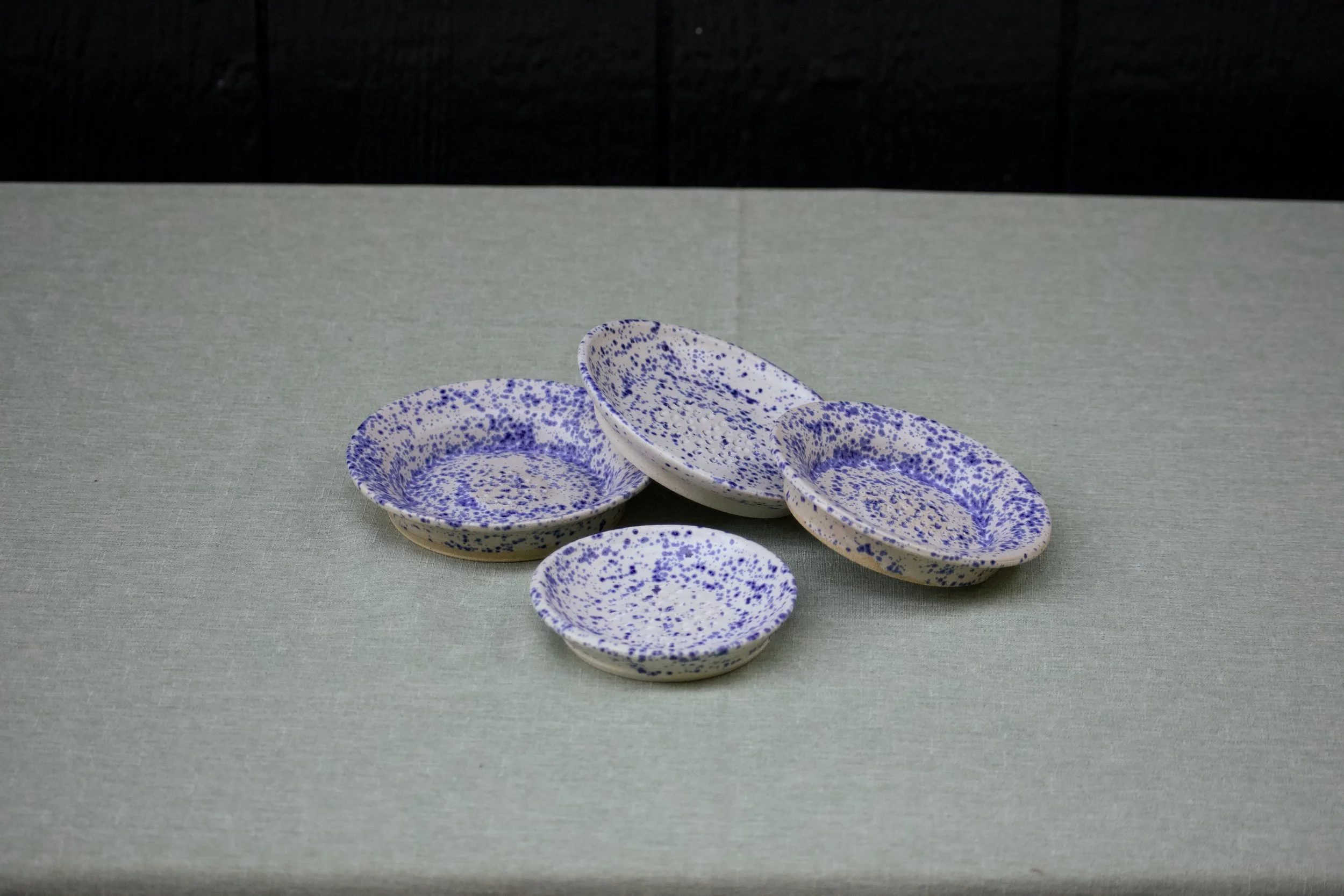 Blue Speckled Garlic Grater