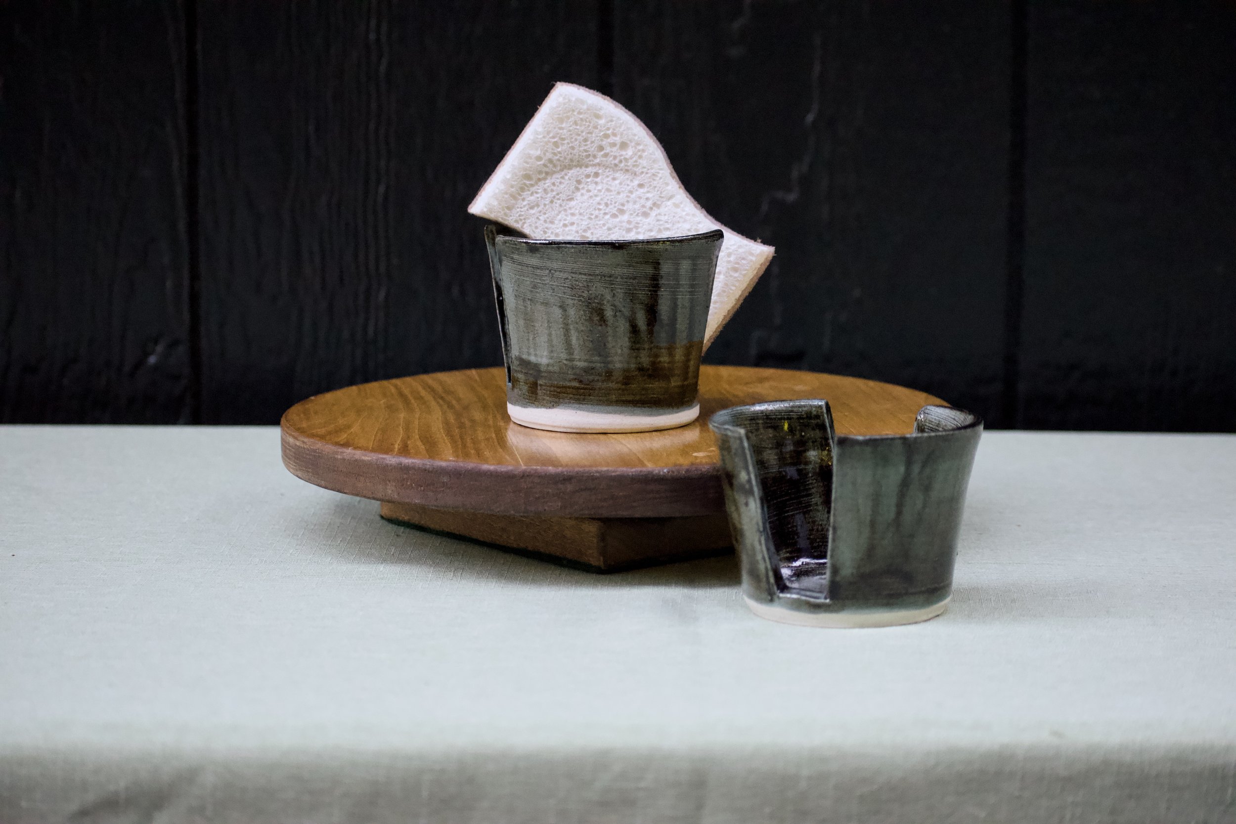 Slate Gray Sponge Holder