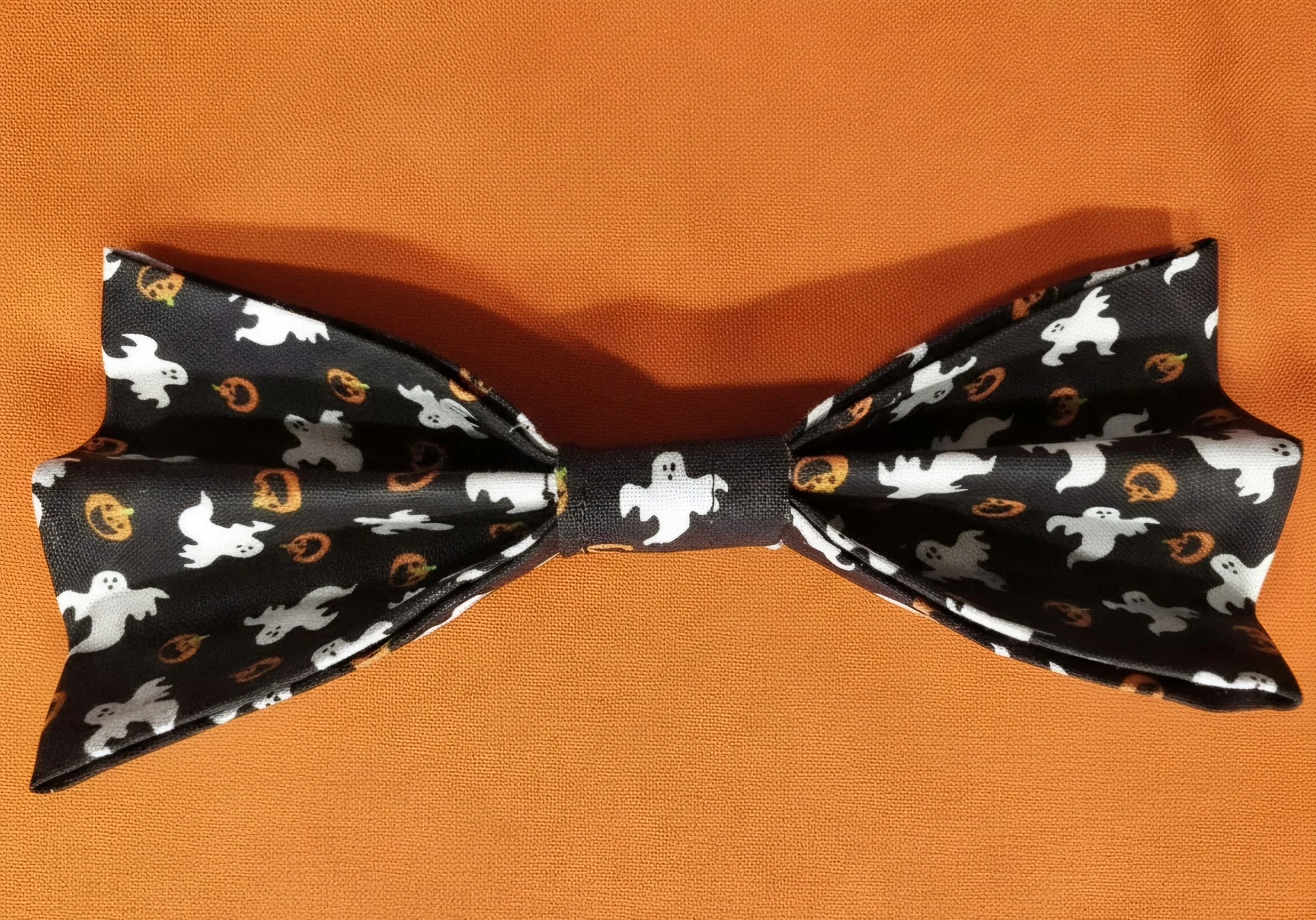 "Ghostly Gathering" Collar Bow Tie ( 5"x 2.5")