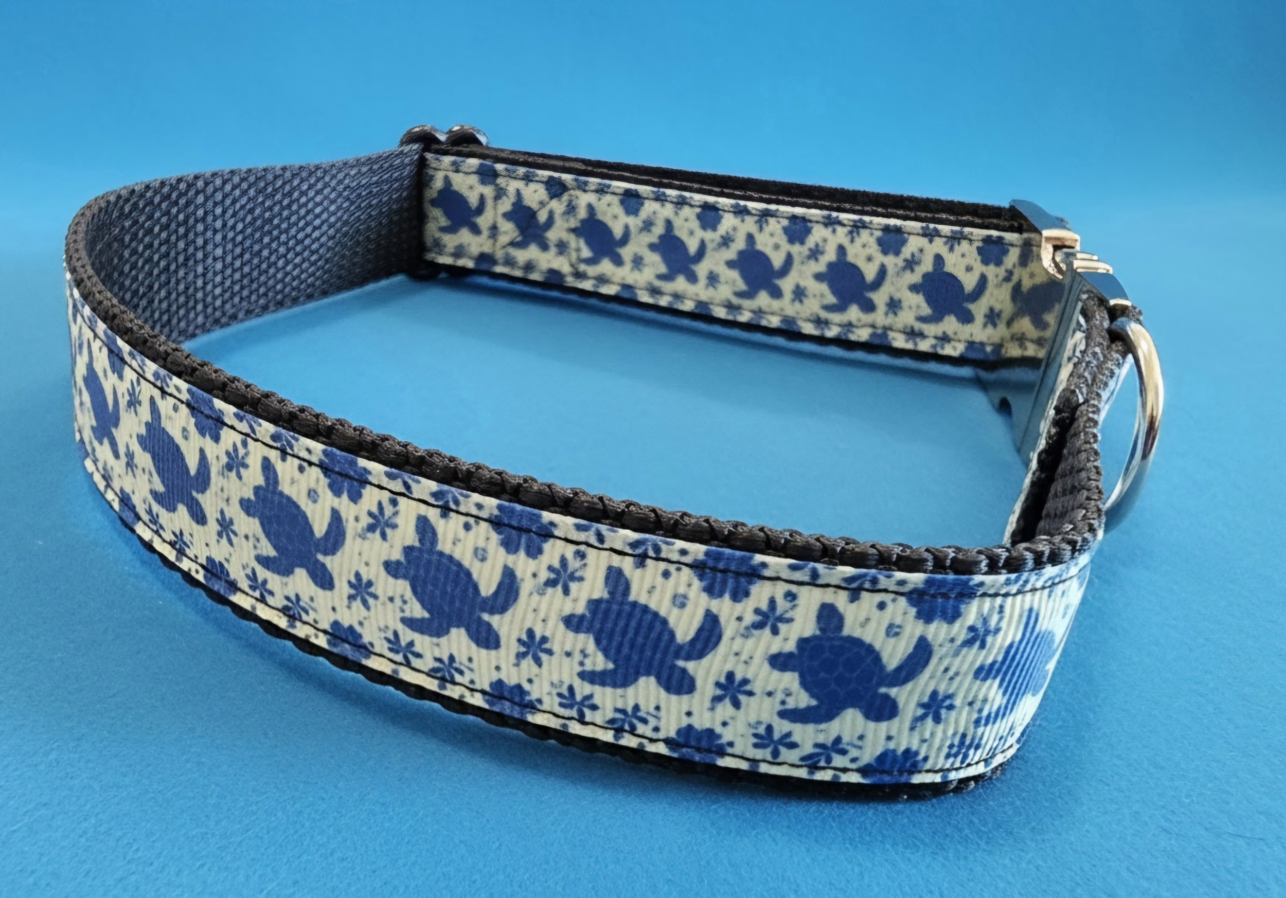 "Turtle Bay" Handmade Dog Collar | Large (Up to 23") |