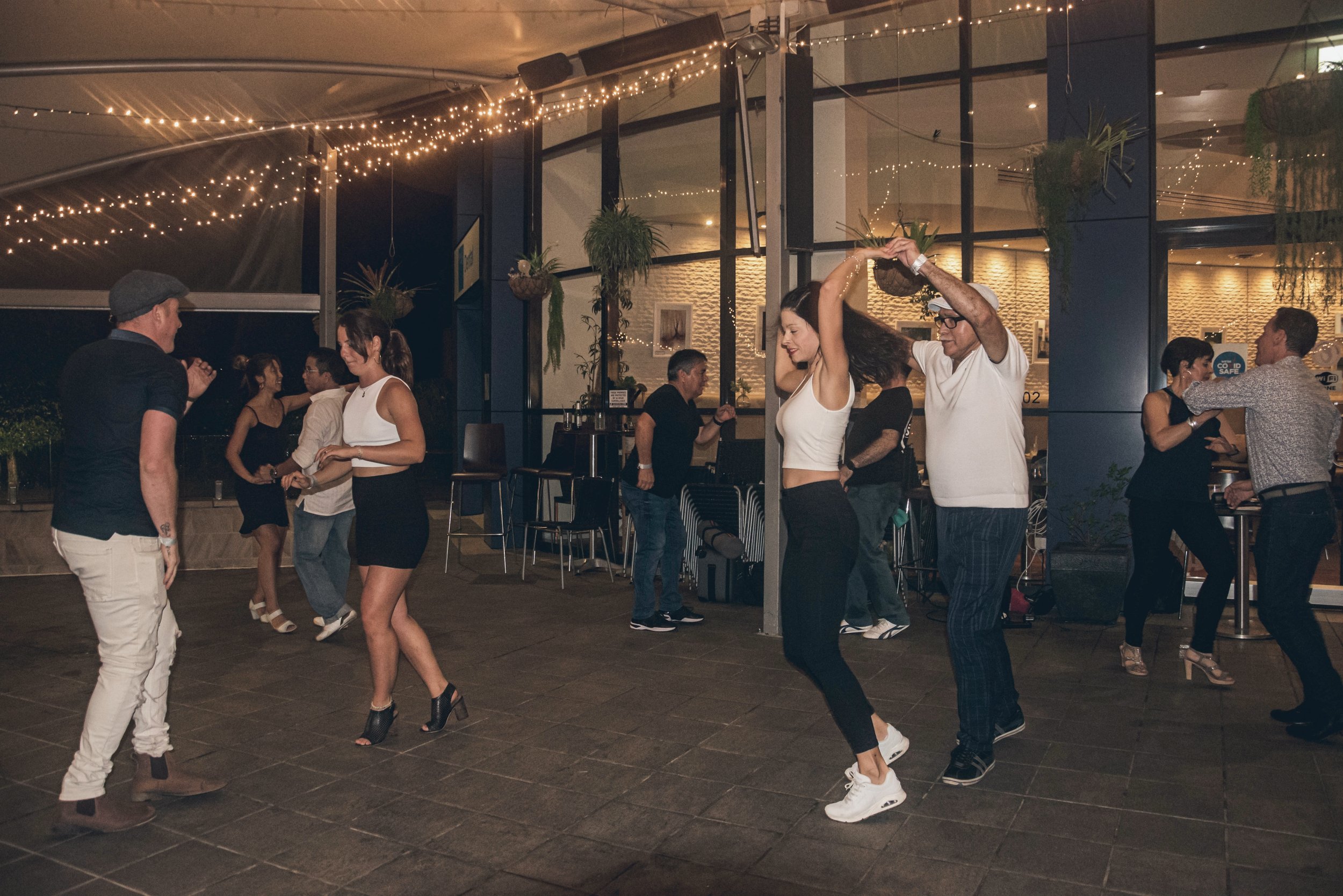 Salsa @ Ilya 9.4 (100).jpg