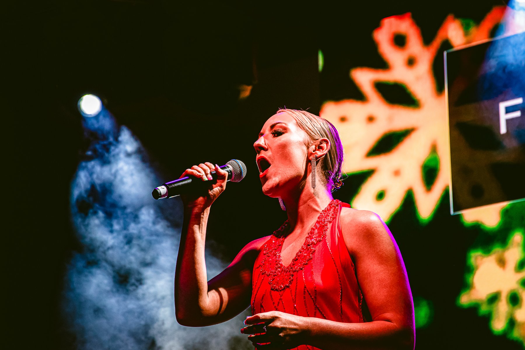 2023 - Jess n Tone Carols (7).jpg
