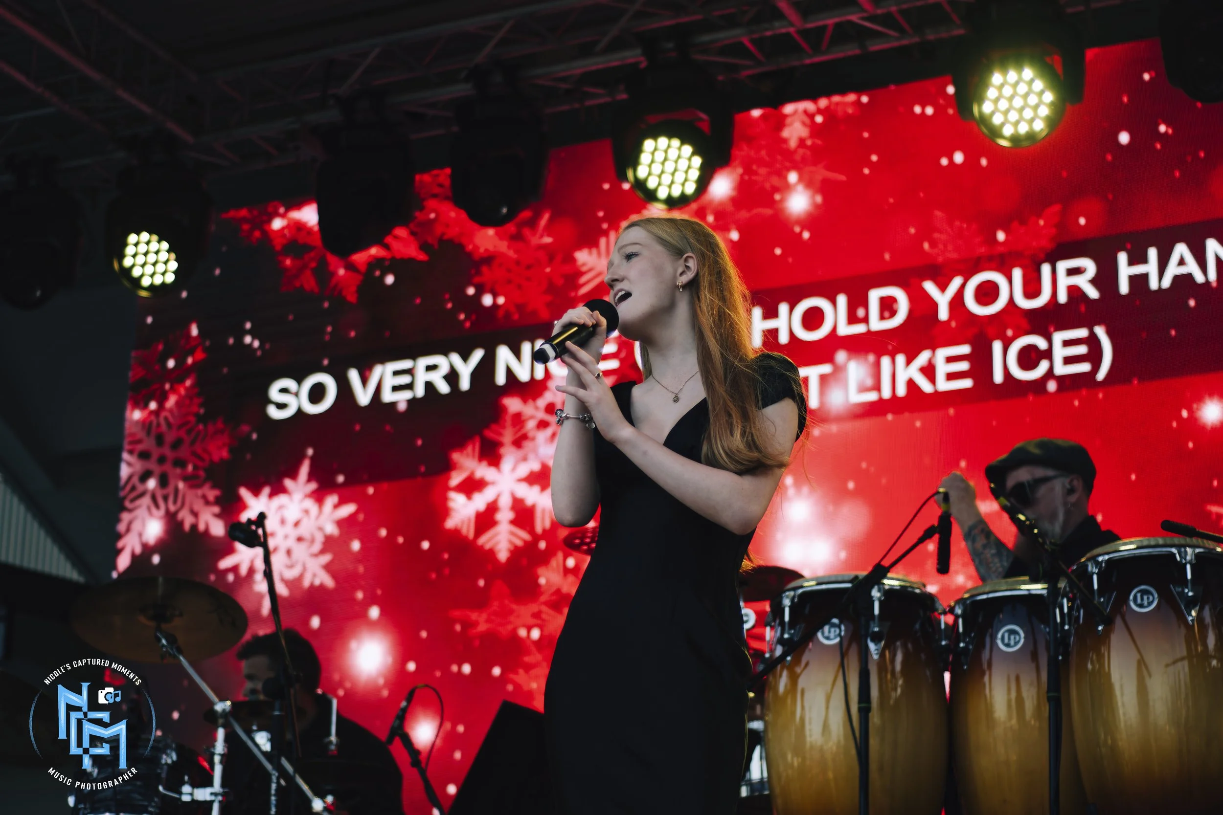 2025 - CAROLS IN THE PARK (5).jpg