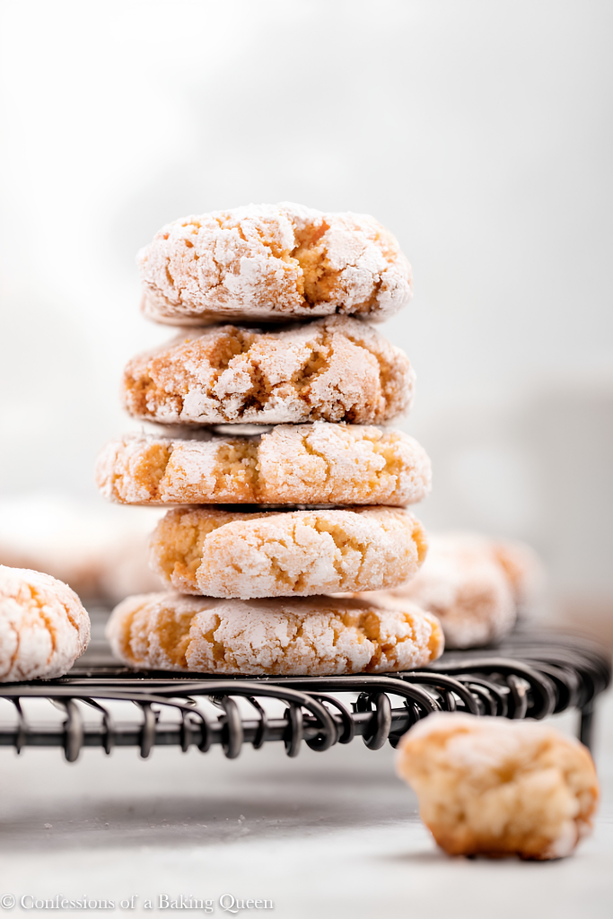 Amaretti Cookies