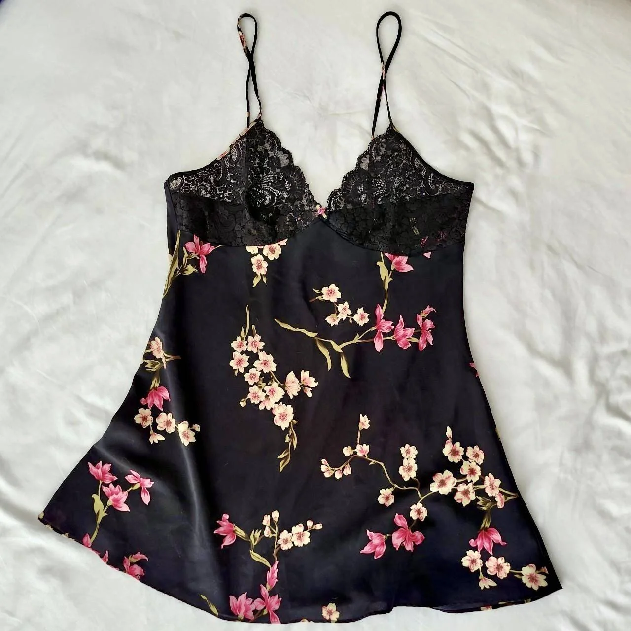 Oscar De La Renta Vintage Floral Lace Slip Dress in Black and Pink
