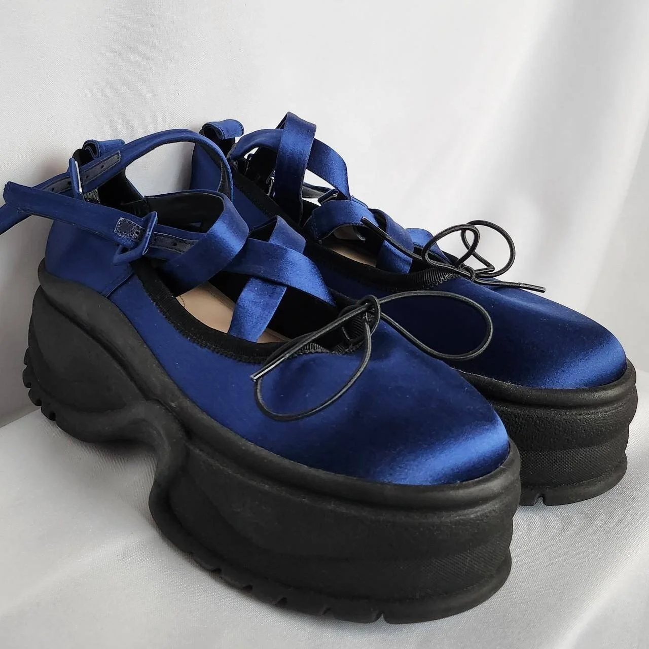 The Simone Rocha Platform Track Sole Ballerina Shoe in Navy