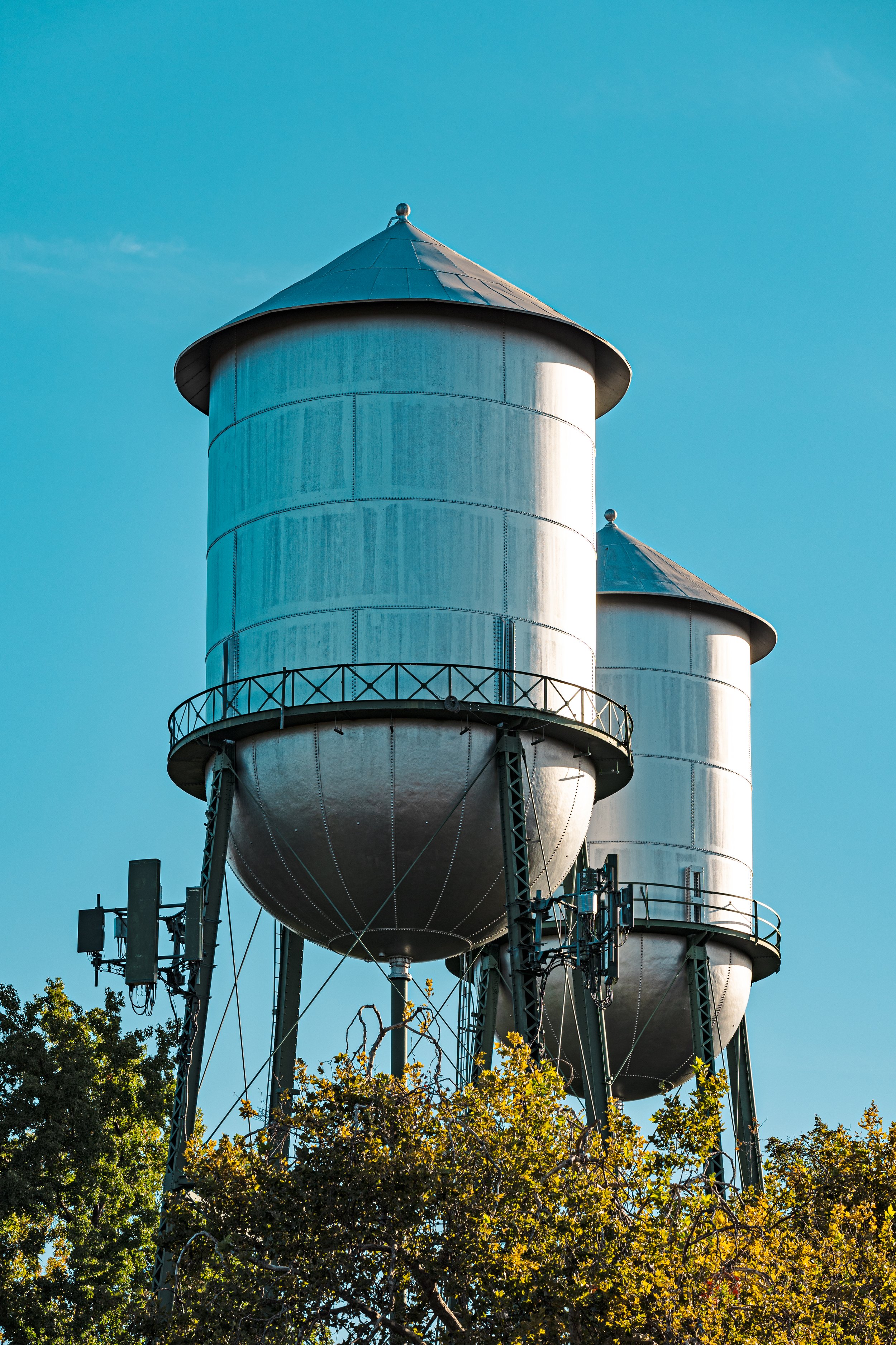 Two Towers-1.JPG