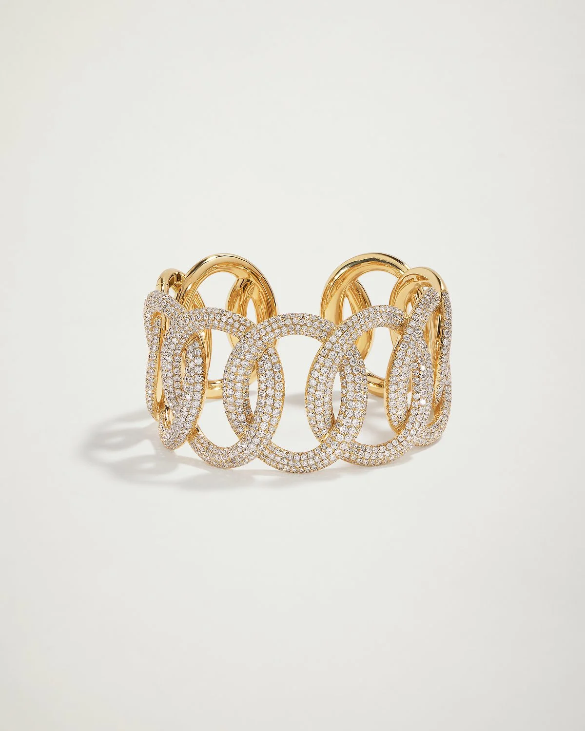 S21-Y_G Diamond Mademoiselle cuff -25943-Heidi & Hart-0201.jpg