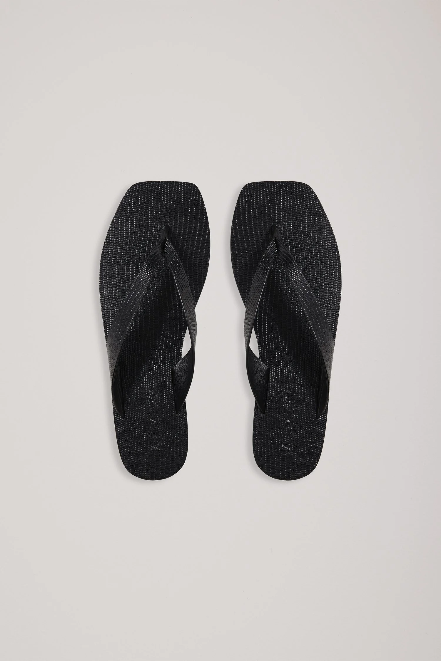 S01-Kinto Sandal_Black Embossed Croc-25339-A.Emery-0451.jpg