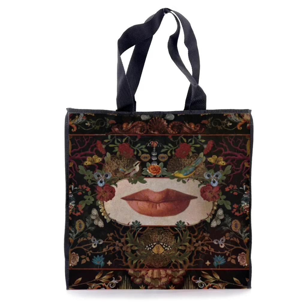 LA-BOCCA-TOTE-FACE-1.jpg.webp