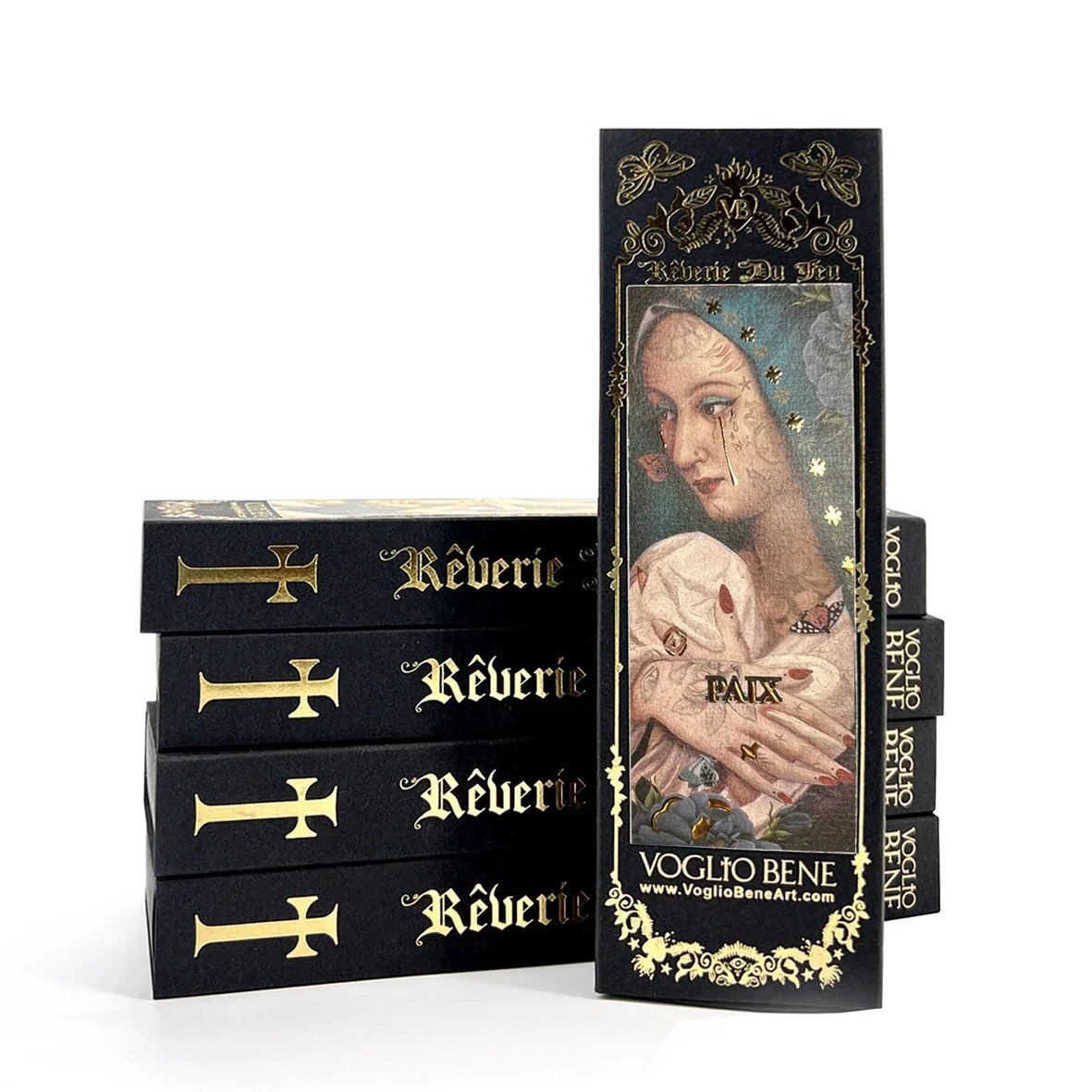 Boîte d'incense voodoo avec une illustration d'une femme mélancolique et des décorations florales dorées.