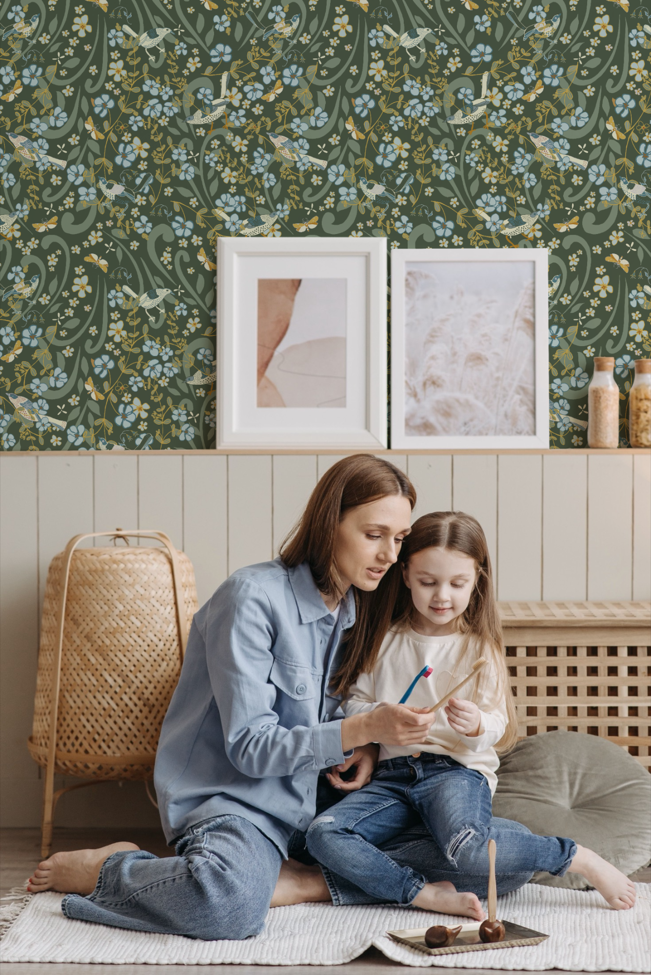 Family setting wallpaper photo.png
