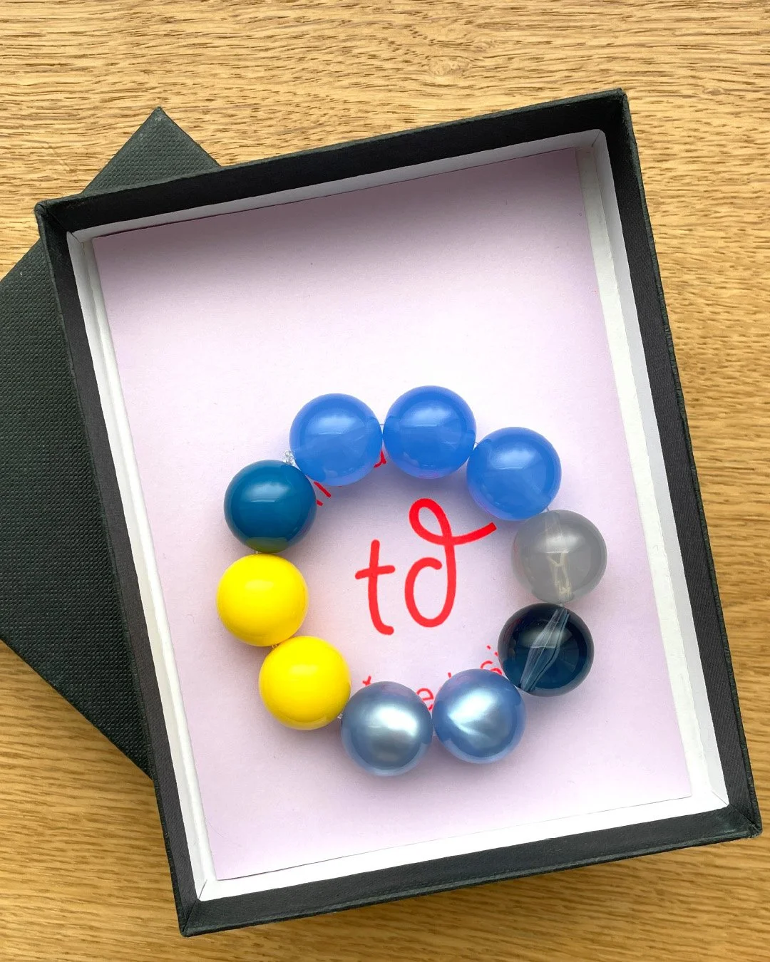 td treedesign STUDIO Big Balls in einer Verpackung