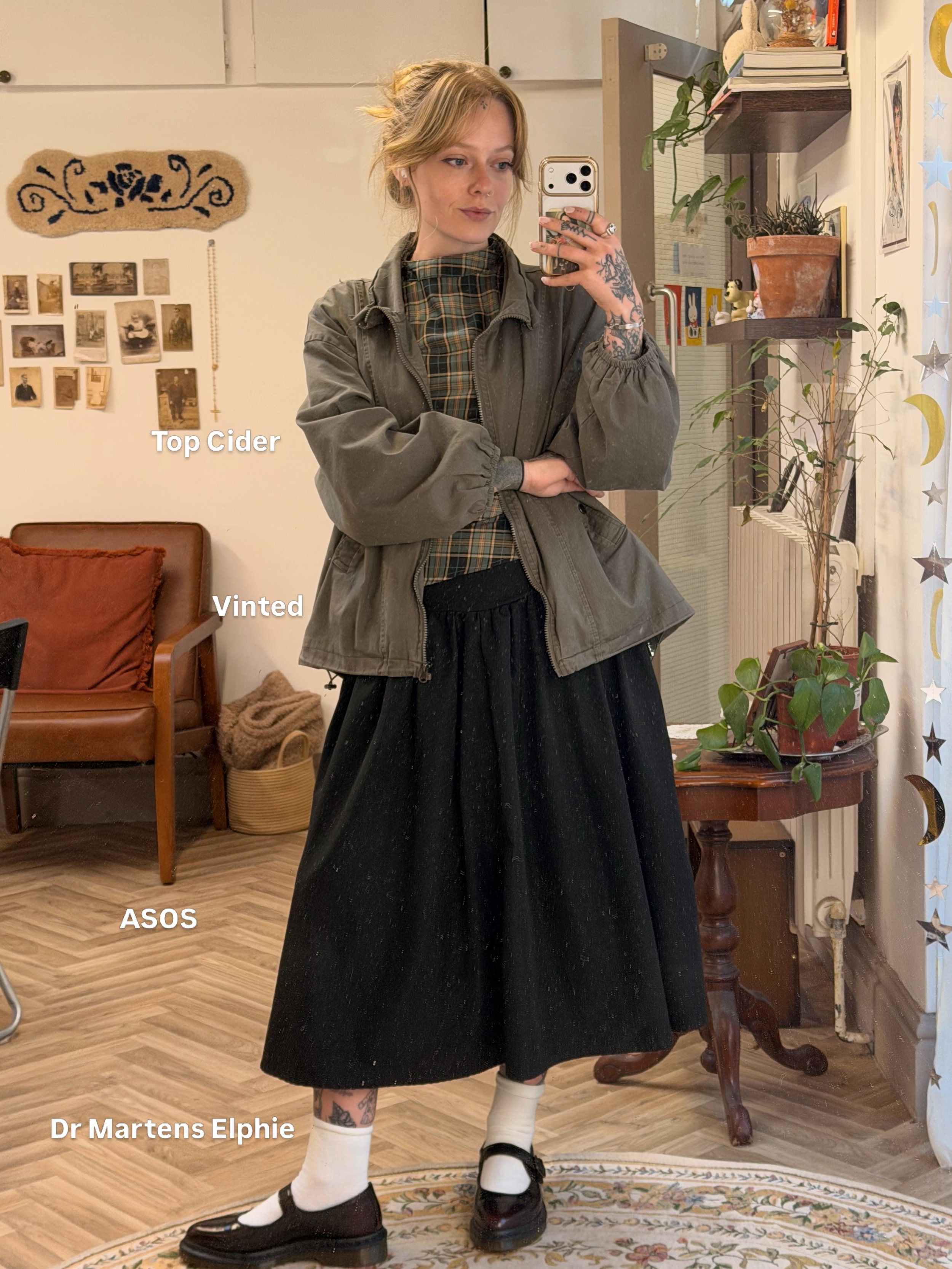 Recent ootd rotation <3
Autumn is here and it&rsquo;s my time to shine!!! Time to get my bloody knits out

#ootd #outfitrotation #outfitinspo #autumnoutfit