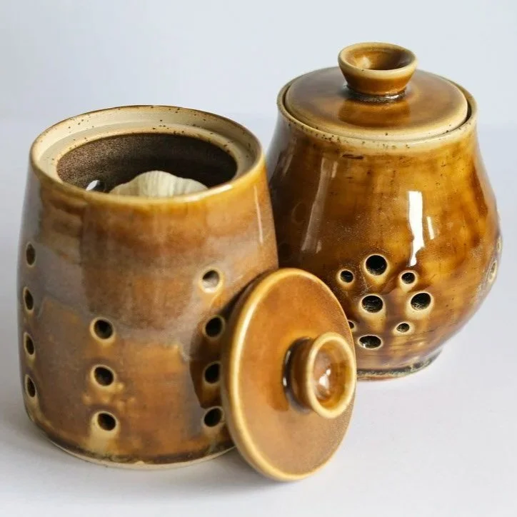Garlic Keeper