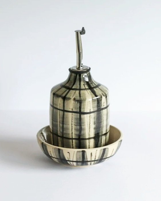 Olive Oil Bottle & Grating Plate Set