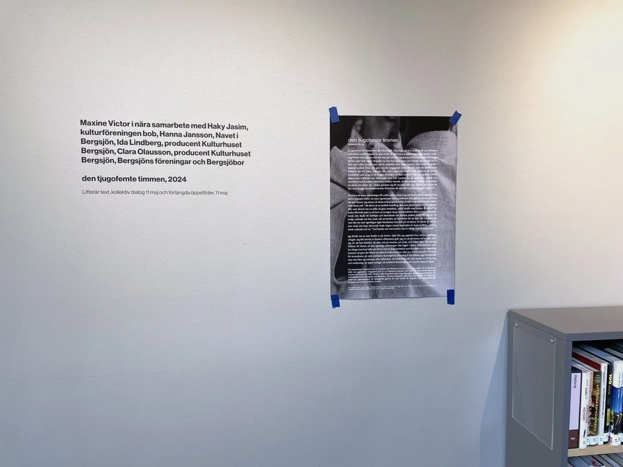 Wall text and poster for the artist-mediated dialogue event at Kulturhuset Bergsjön.