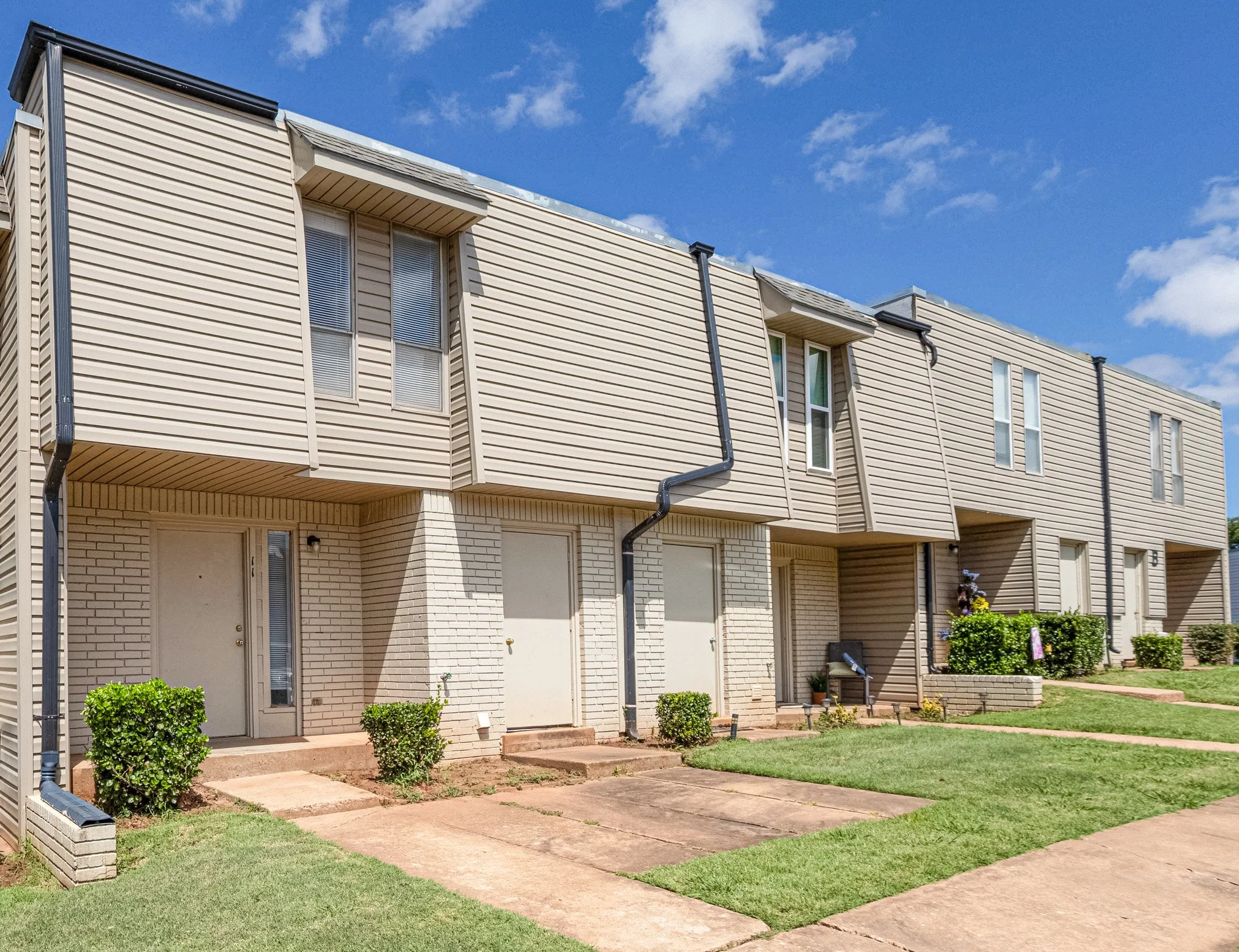 1400 North Perkins Road, Unit B-11