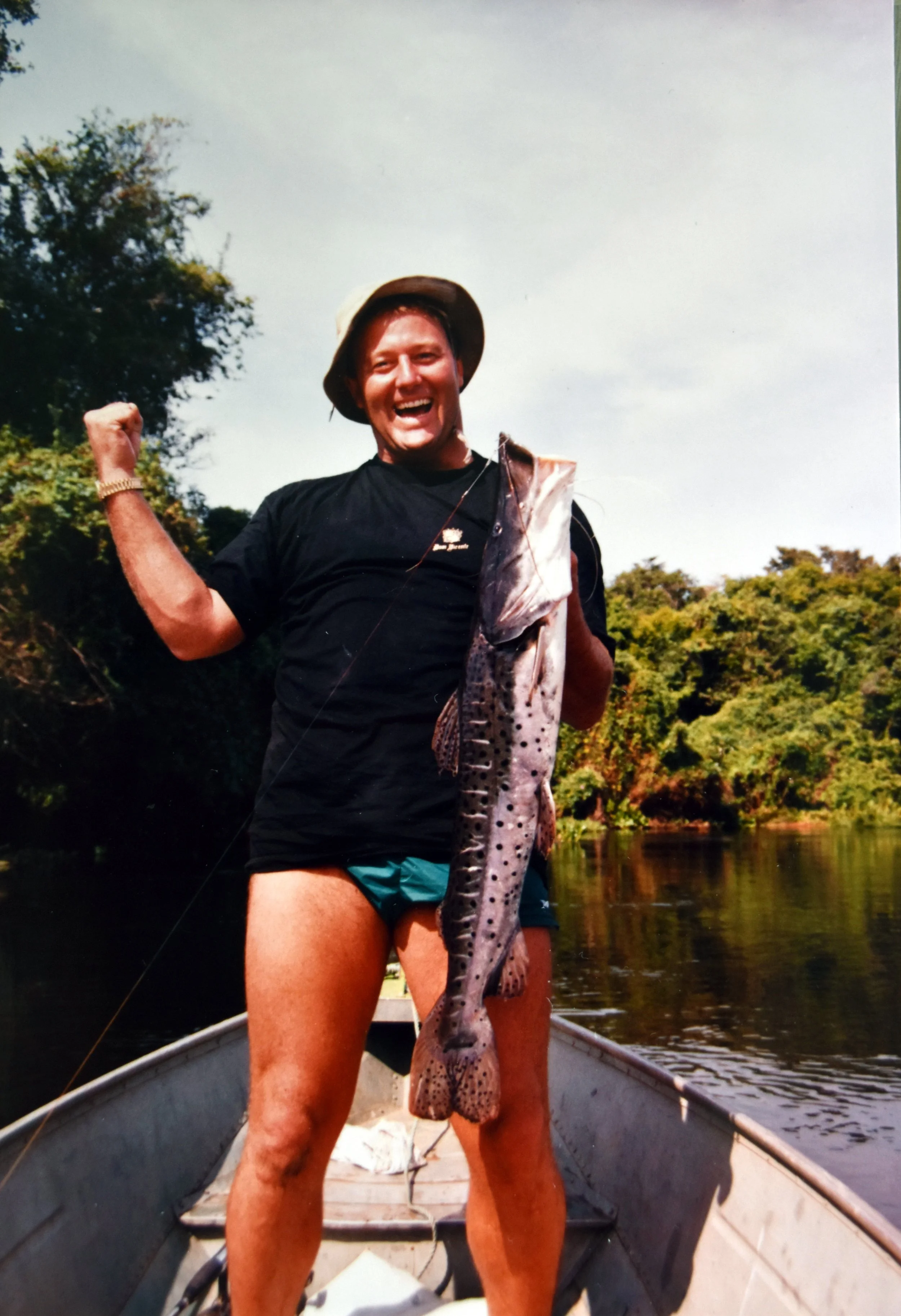 RandallwFish2.jpg