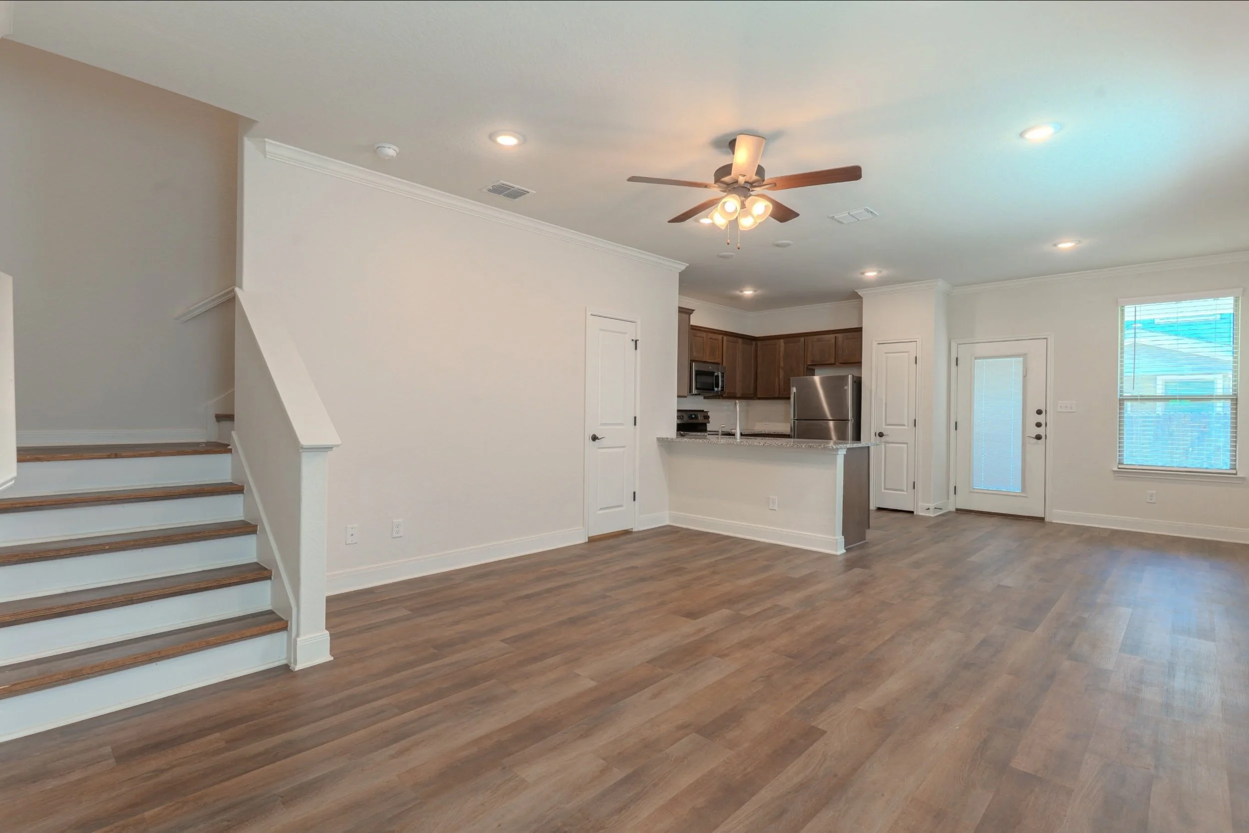 10310 Candlewood Way, San Antonio, TX, 78245

https://www.instagram.com/reel/DXHbIdbDbrp/?igsh=MXBweHhuNXR4bmEybQ==