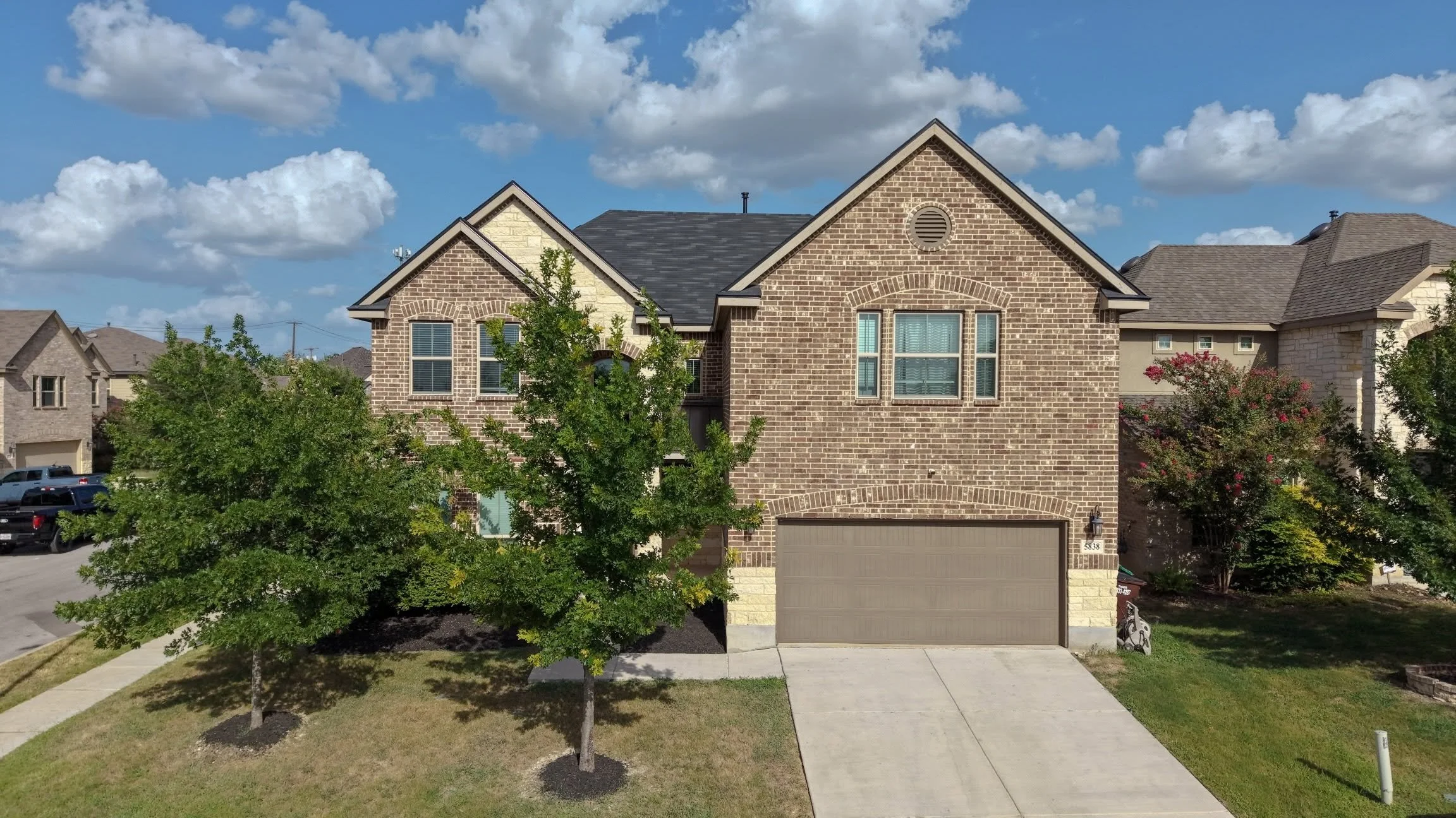 5838 Burro Stone, San Antonio, TX, 78253

#atxhomes #satxhomes #atxphotographer #satxphotographer #floresaerialmedia