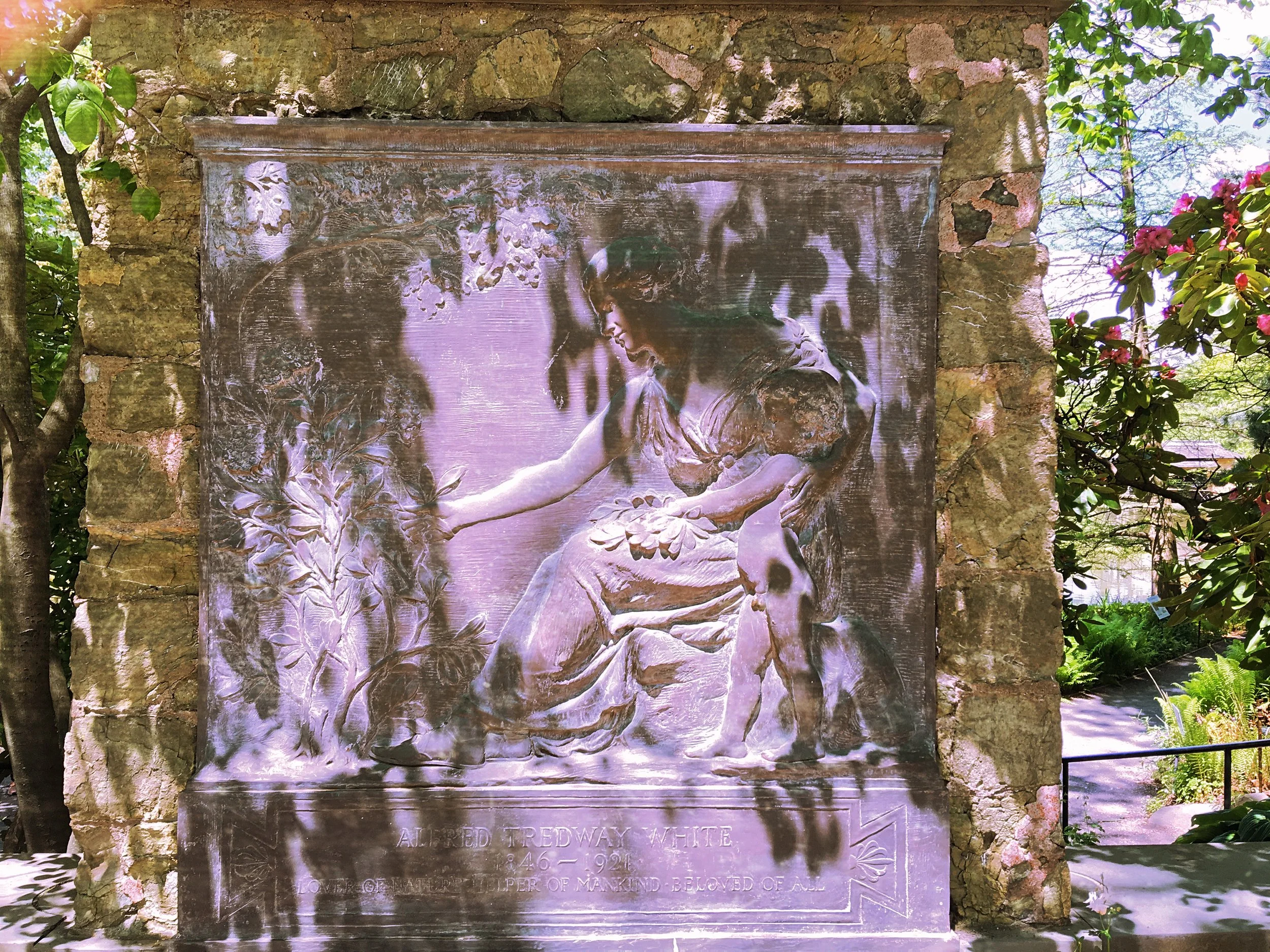 Whispers Of The Stone, New York