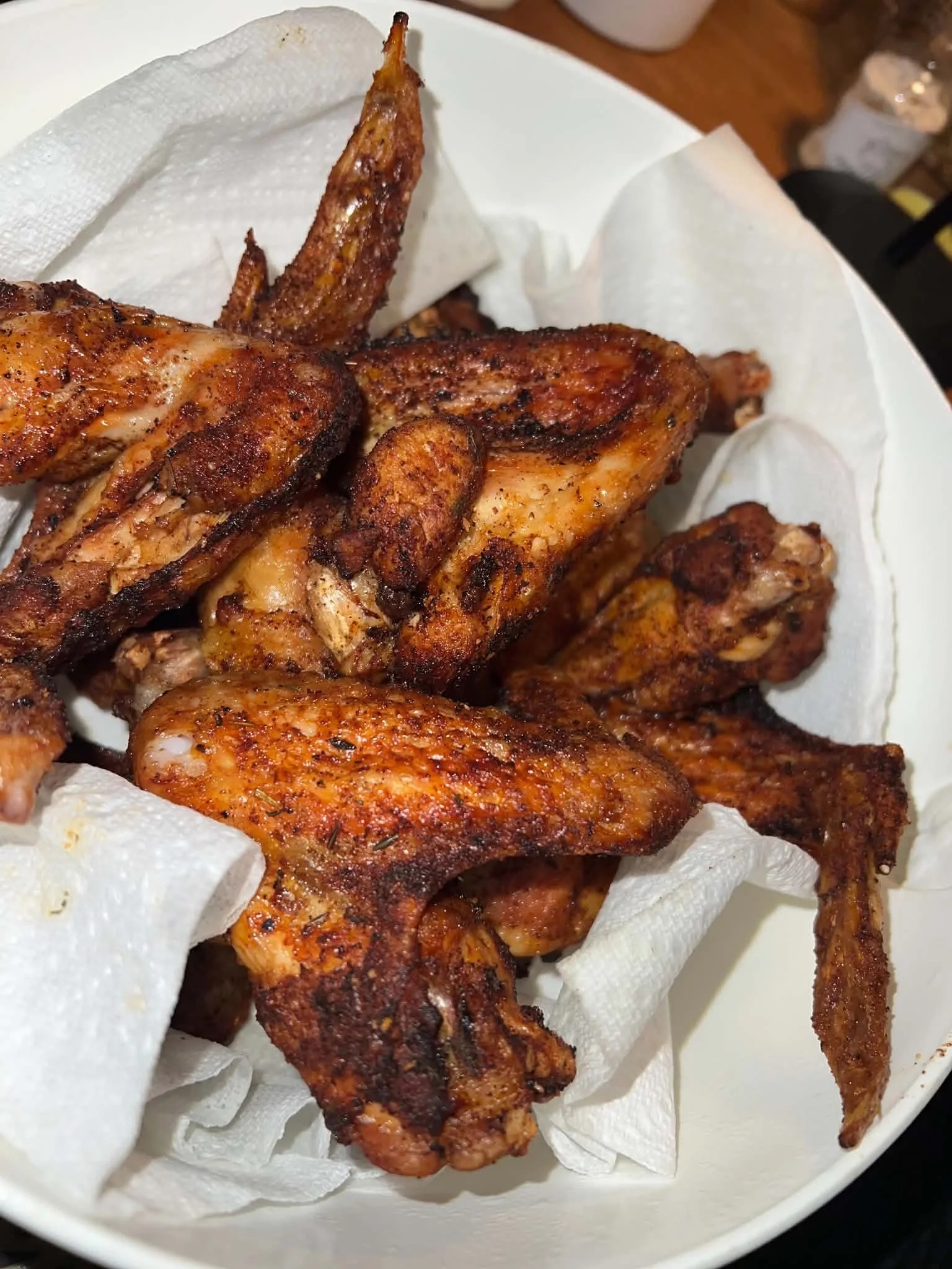Our pasture raised wings, seasoned up and cooked until crispy. 🔥