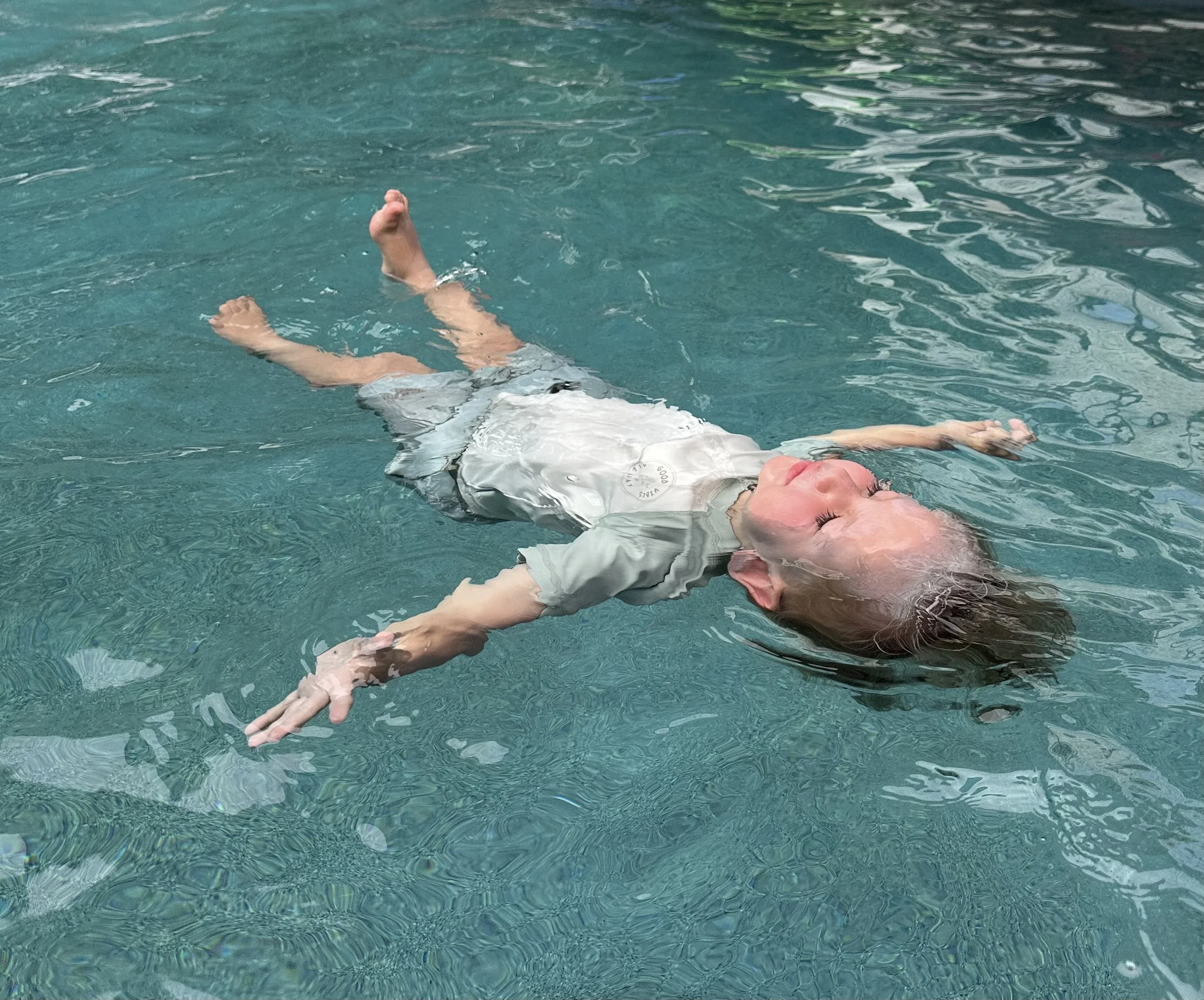 Self rescue swim baby