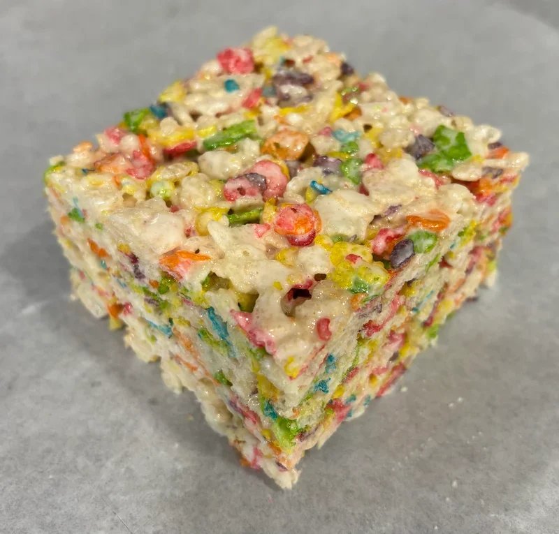 Fruity Bits Gourmet Rice Crispy Treat
