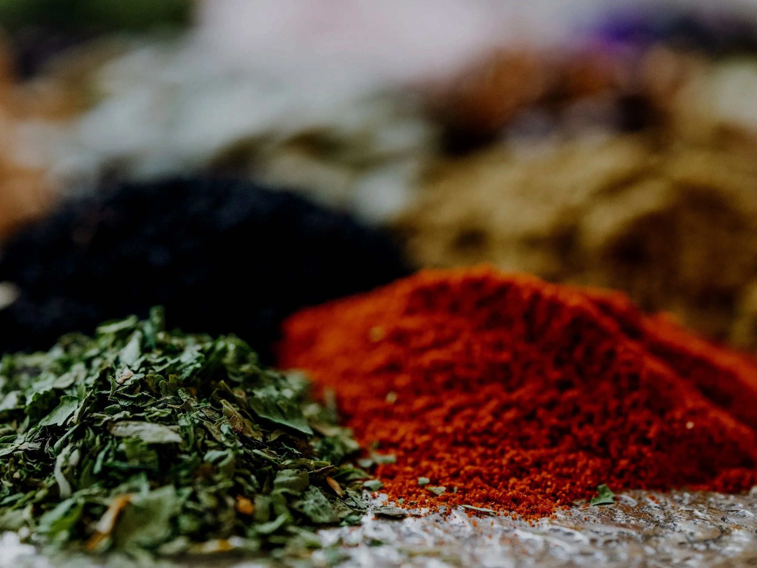 Ingredient evaluation consulting to determine where ingredients fit, how ingredients perform, and whether ingredients and feed additives create measurable value.