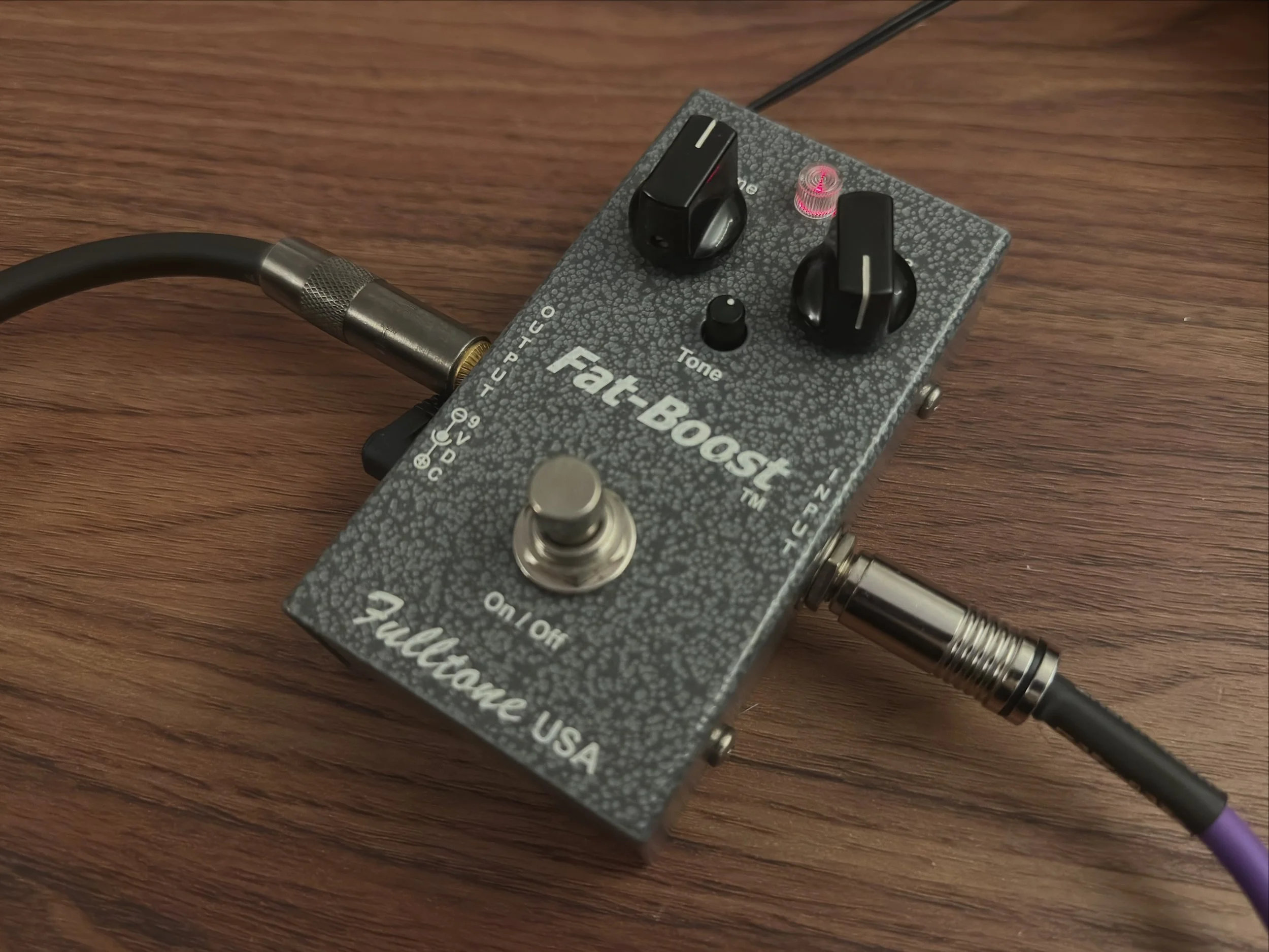 Time to fix a pedal. This V1 Fat Boost worked as expected when on, but no signal passed through when disengaged. I tracked it down to the 3DPT switch, which didn&rsquo;t have continuity on one pair and a very high resistance on another. I harvested a