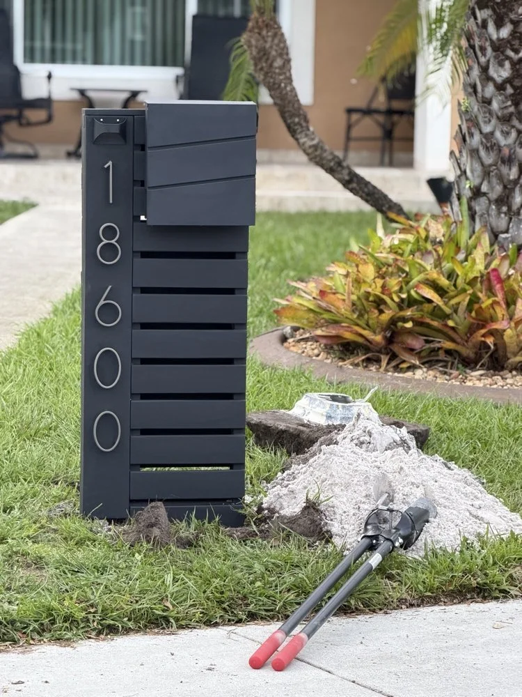 instalation of mailbox2.jpg