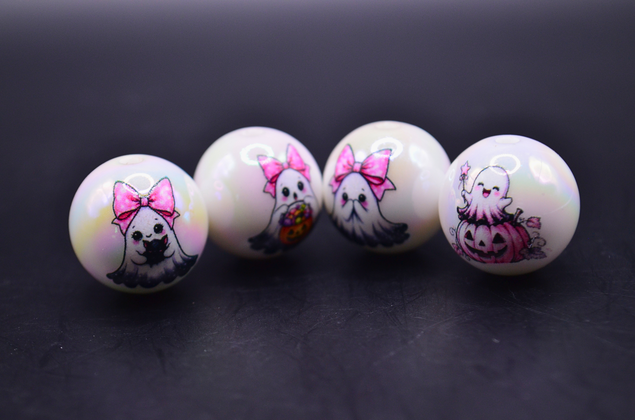 Ghost Acrylic Beads – Pastel Halloween Charm (2mm Hole)