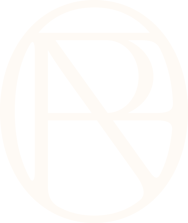 Black and white Fora Travel logo representing an independent Travel Advisor for Fora.