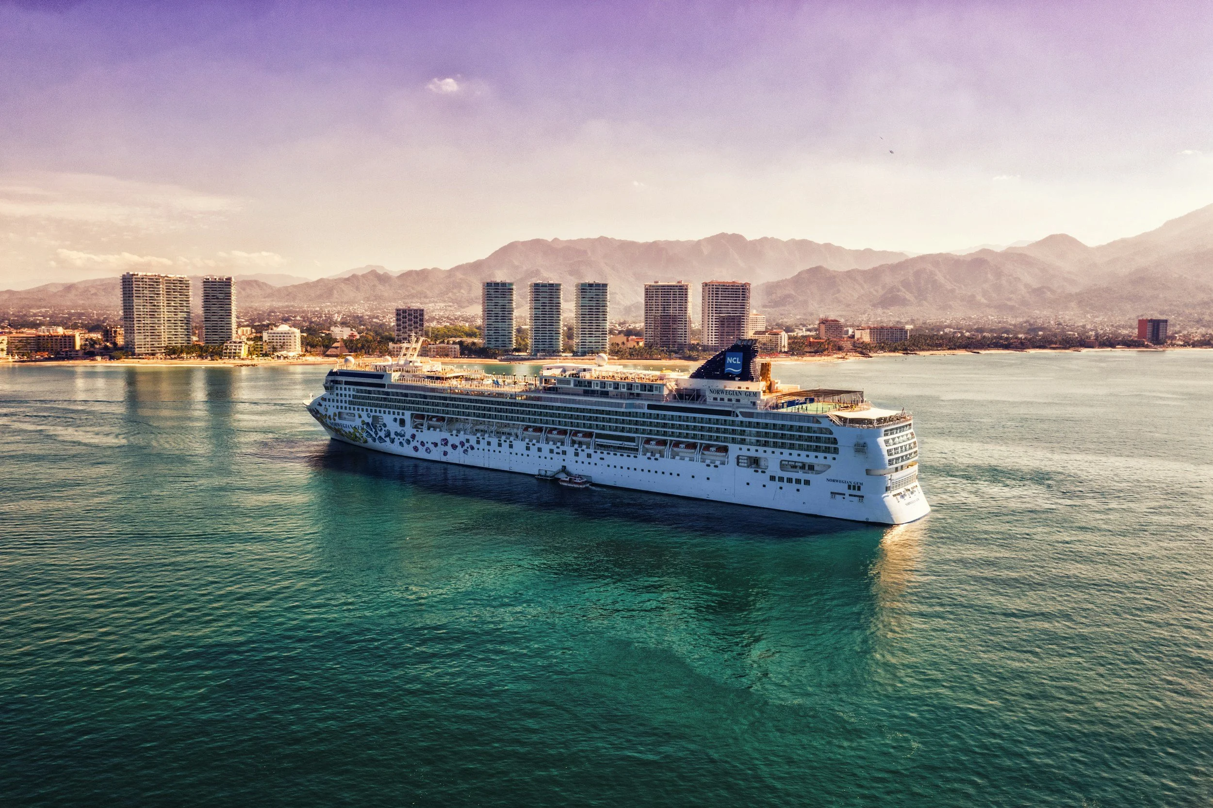 Tropical Cruise, Bahamas