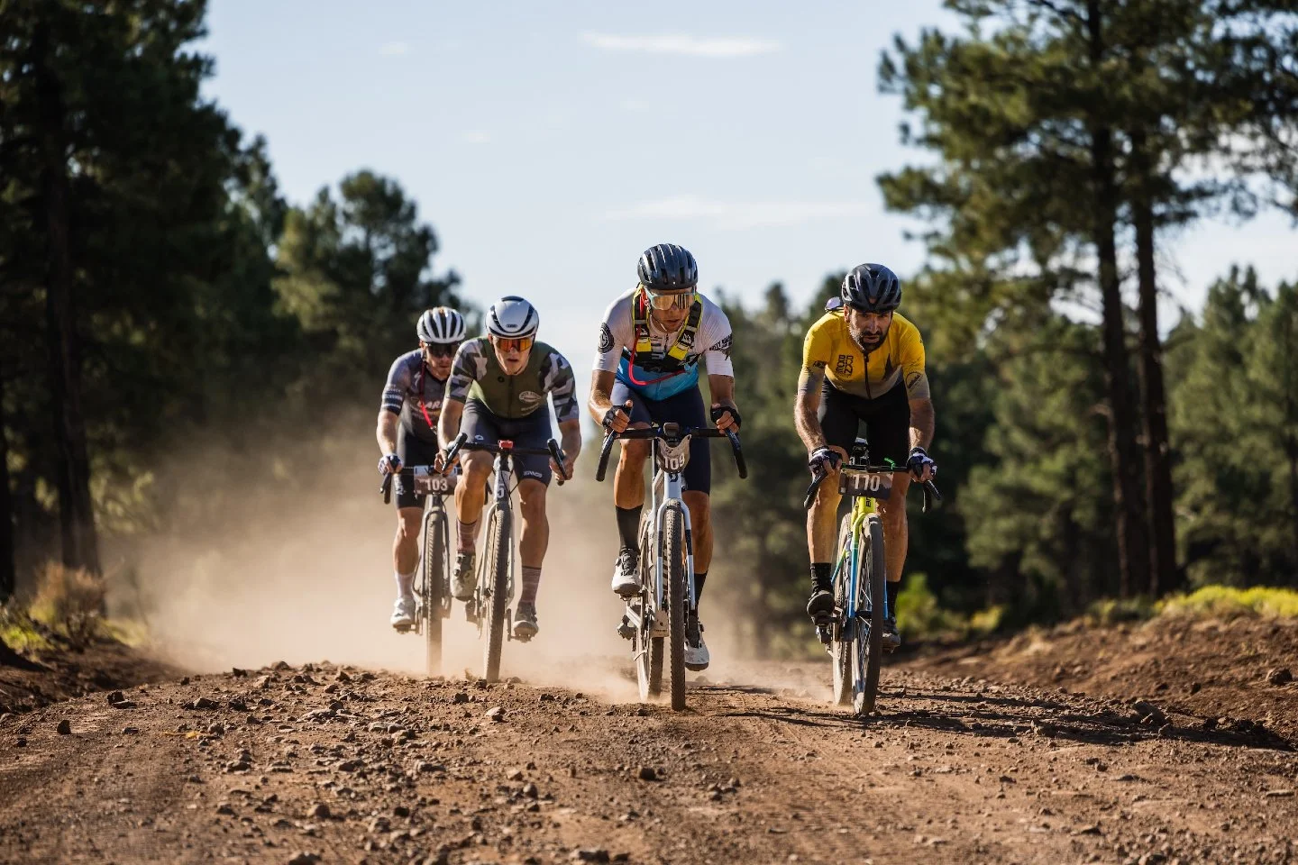 Got back to Portland yesterday afternoon after spending the weekend in Flagstaff shooting @villagegravel.

Wow ... one of the most amazing gravel races I have ever been a part of. Absolutely spectacular.

Working frantically in between classes to get