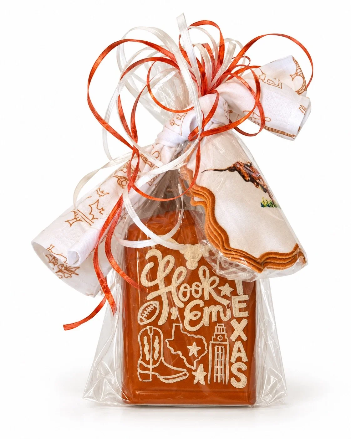 School spirit, bottled. 🤘🧡

Hand-painted bottles full of Texas pride, paired with Longhorn cocktail napkins and tied up for gifting. A little something for the host who bleeds burnt orange.

Your team, your colors, your kind of gift. DM me to dream